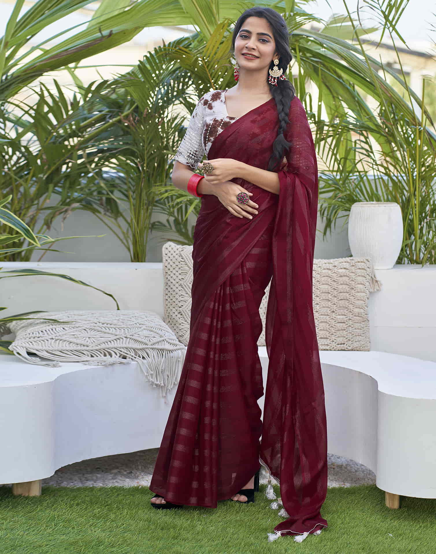 Maroon Chiffon Zari Plain Saree