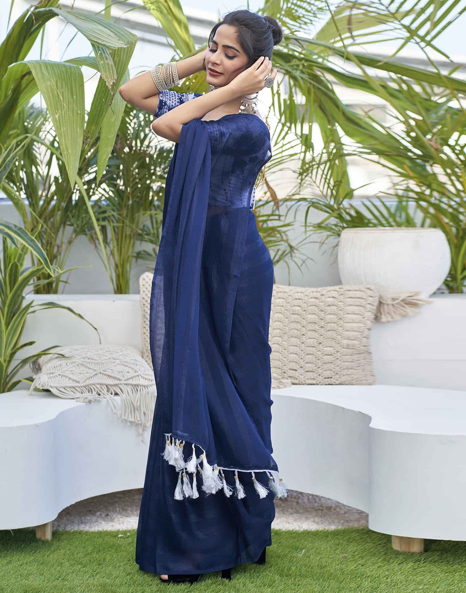 Navy Blue Chiffon Zari Plain Saree