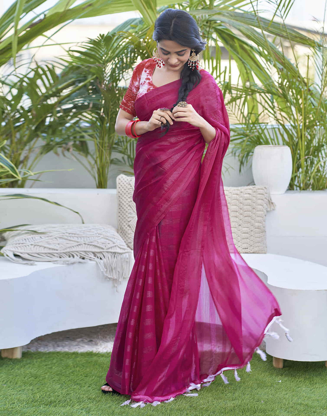 Rani Pink Chiffon Zari Plain Saree