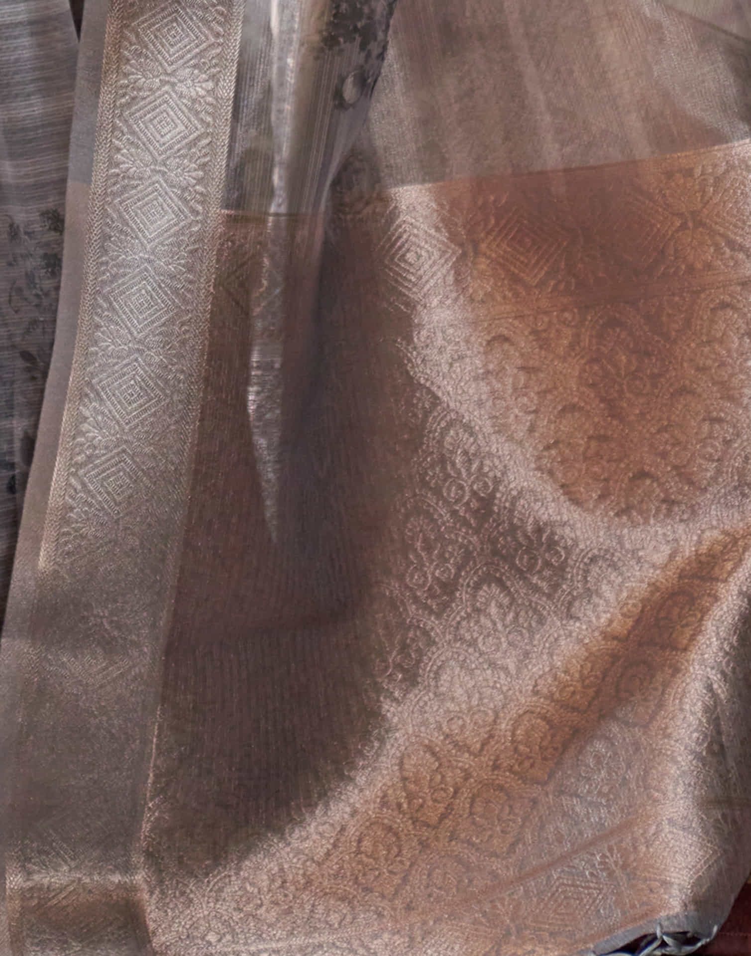 Grey Organza Woven Printed Saree