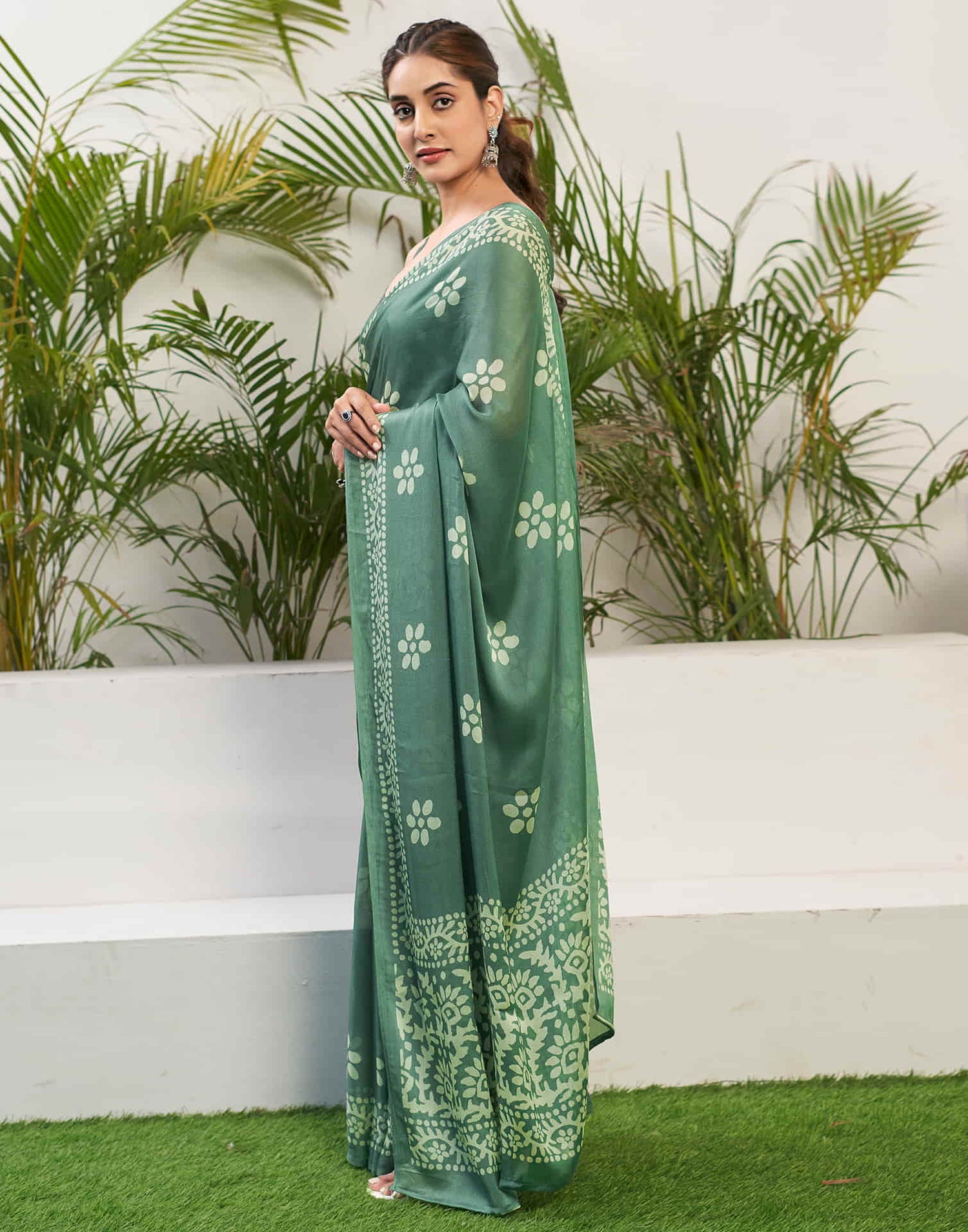 Dusty Green Chiffon Printed Saree