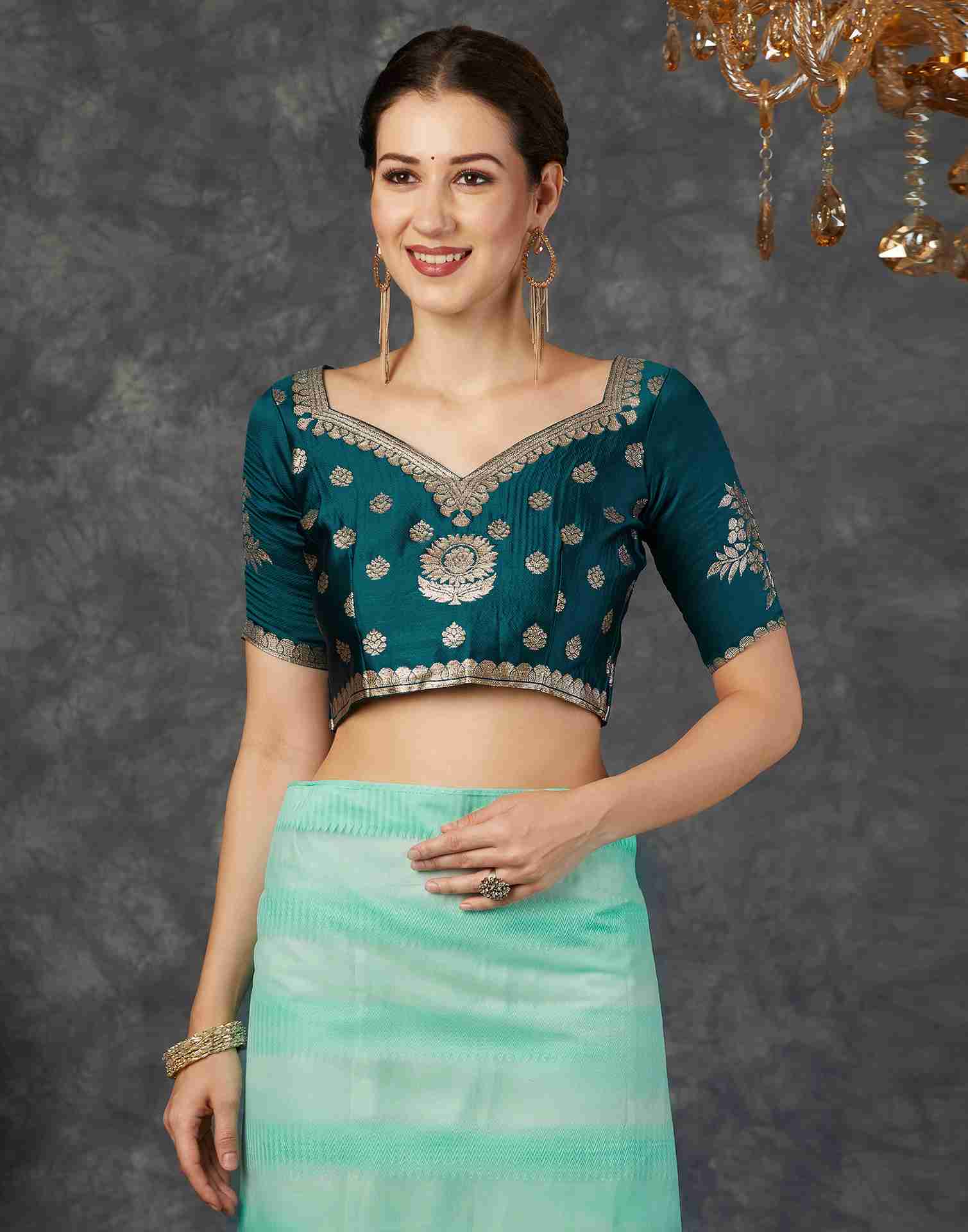 Pale Turquoise Net Plain Saree