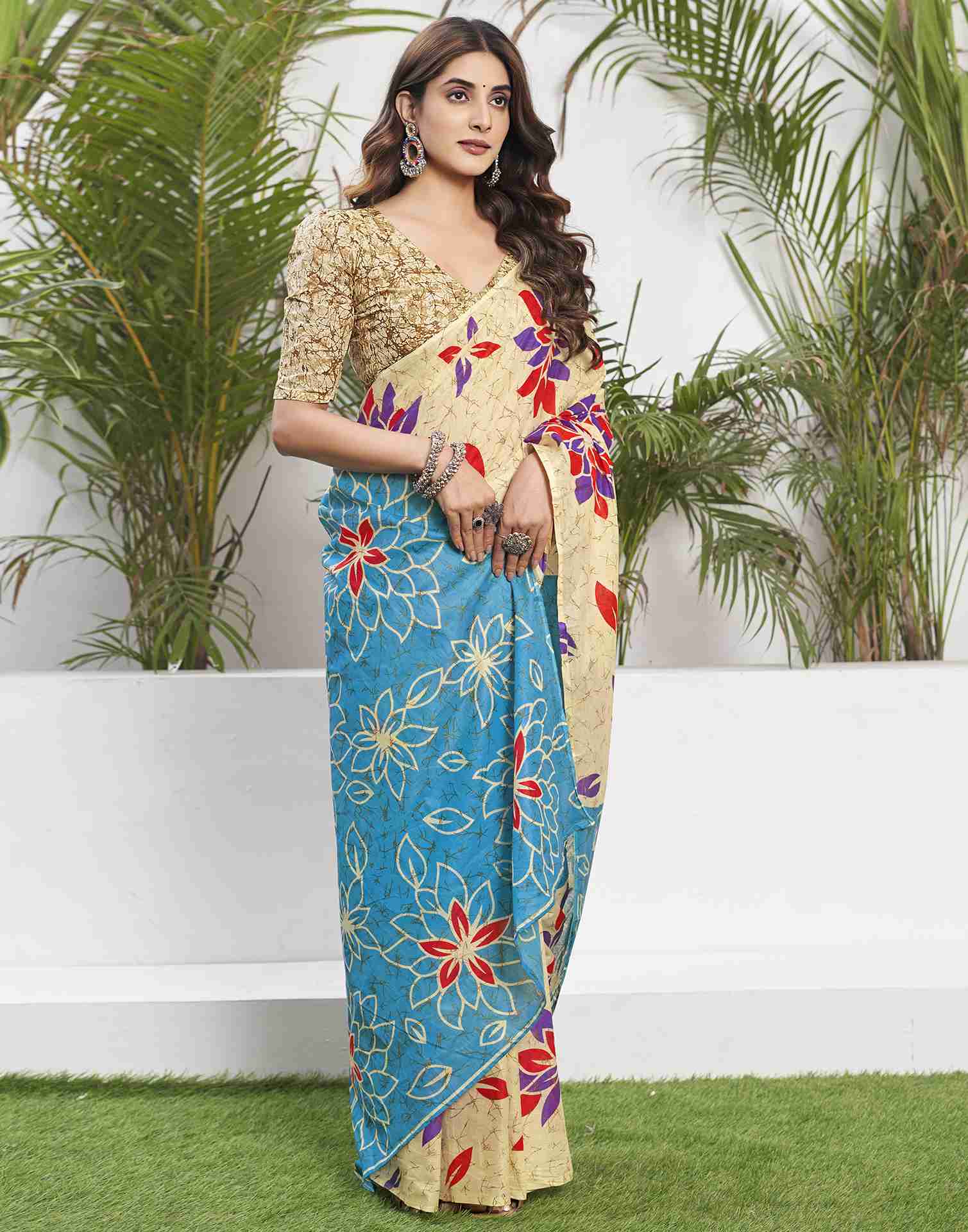 Light Beige Cotton Printed Saree