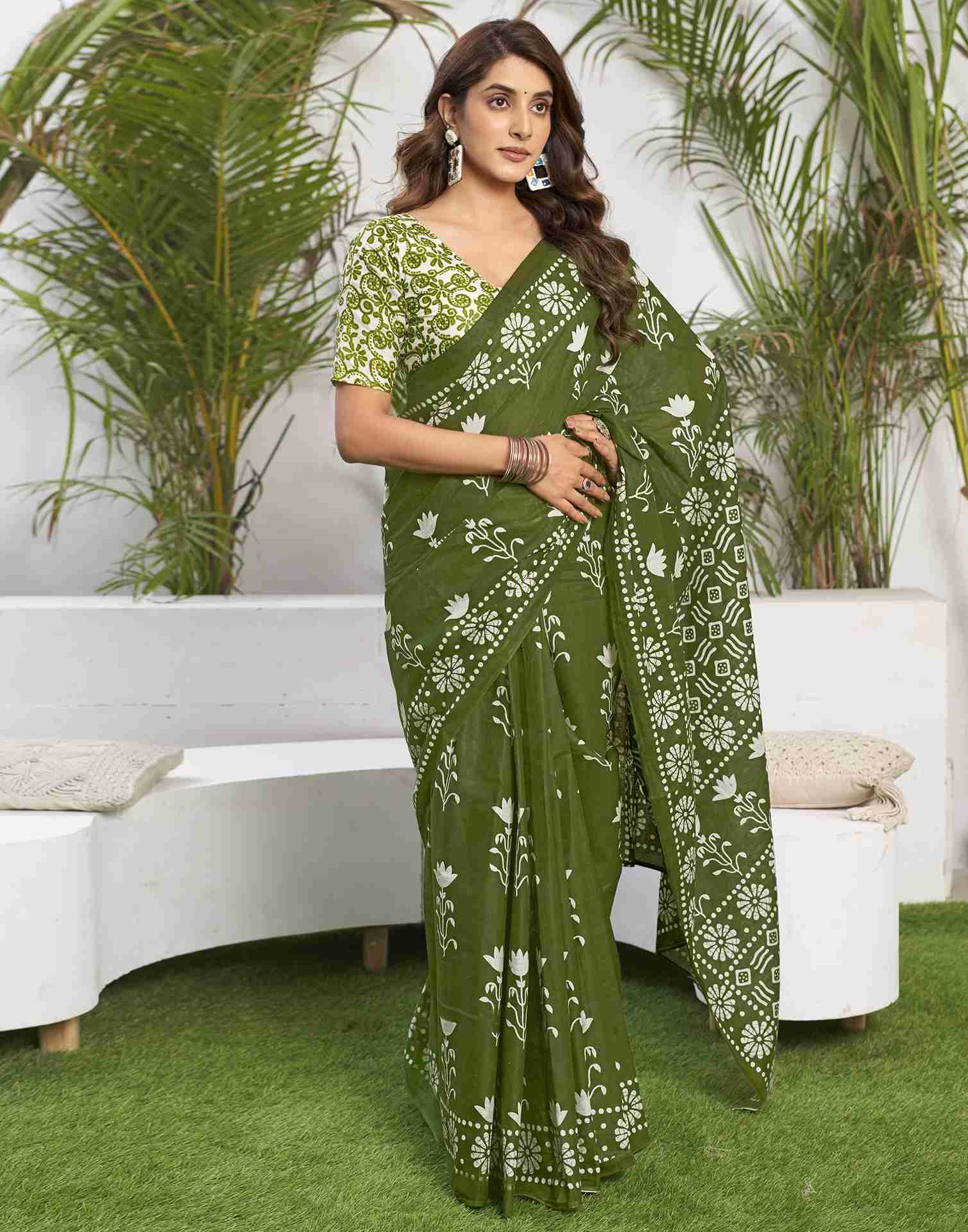 Olive Green Cotton Printed Saree