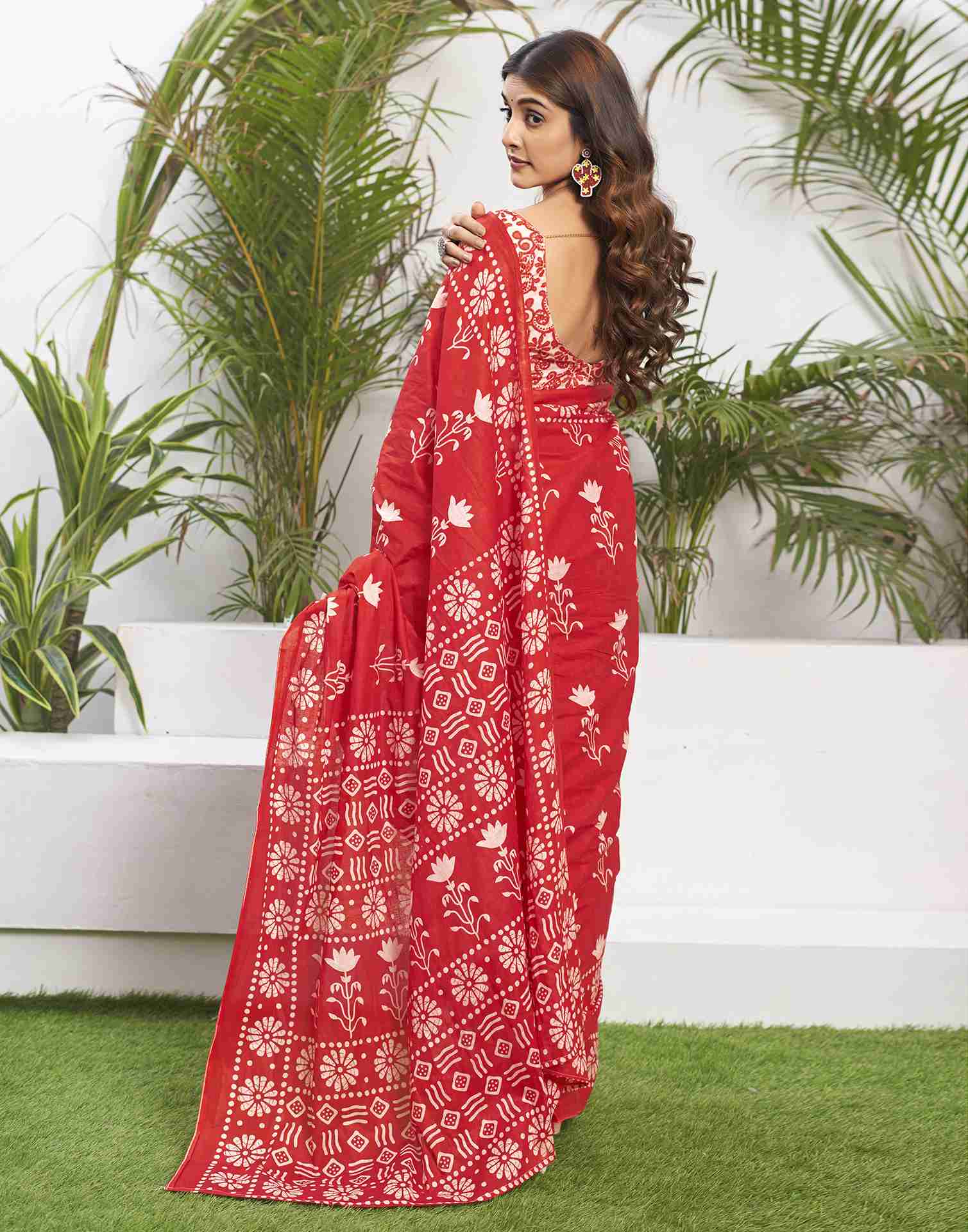 Red Cotton Printed Saree