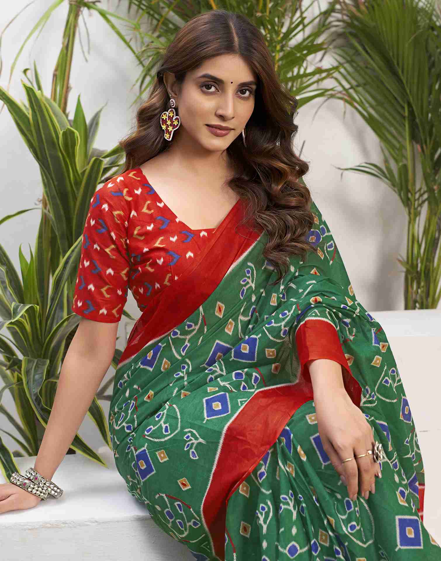 Bottle Green Cotton Geometric Printed Saree