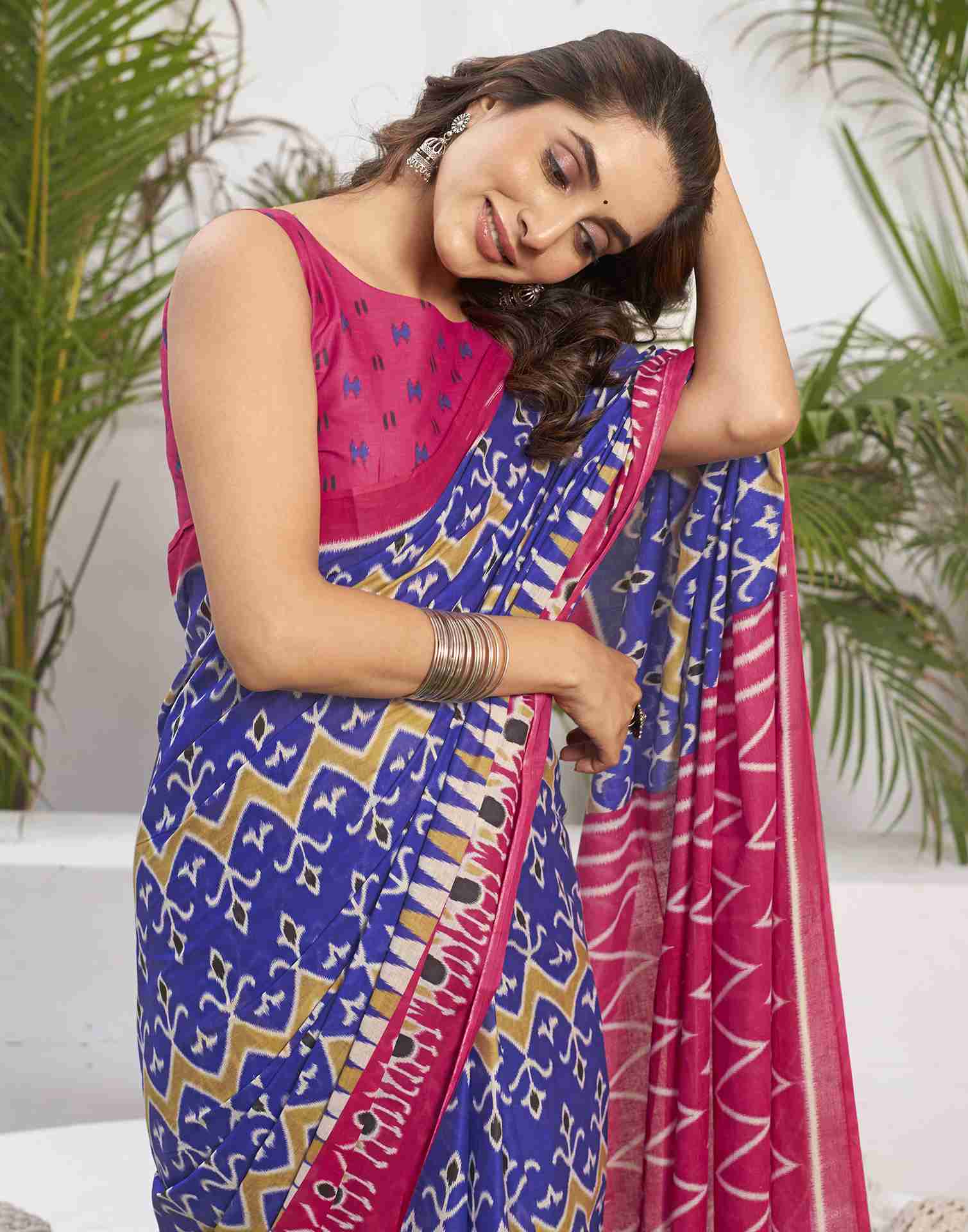 Dark Blue Cotton Geometric Printed Saree