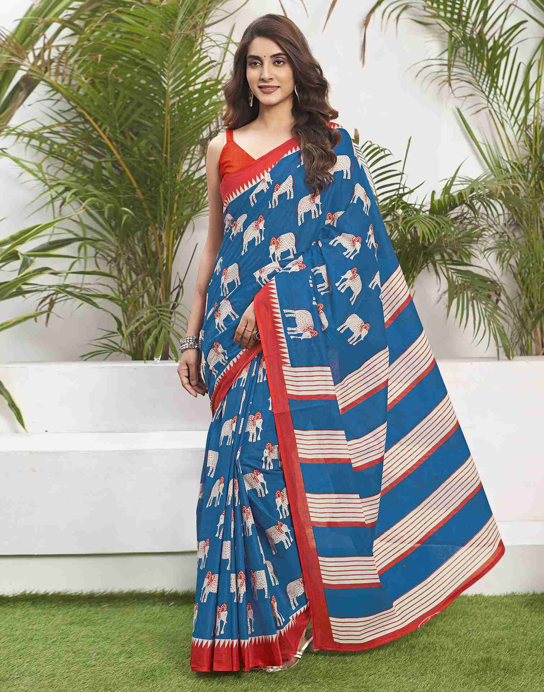 Blue Cotton Geometric Printed Saree