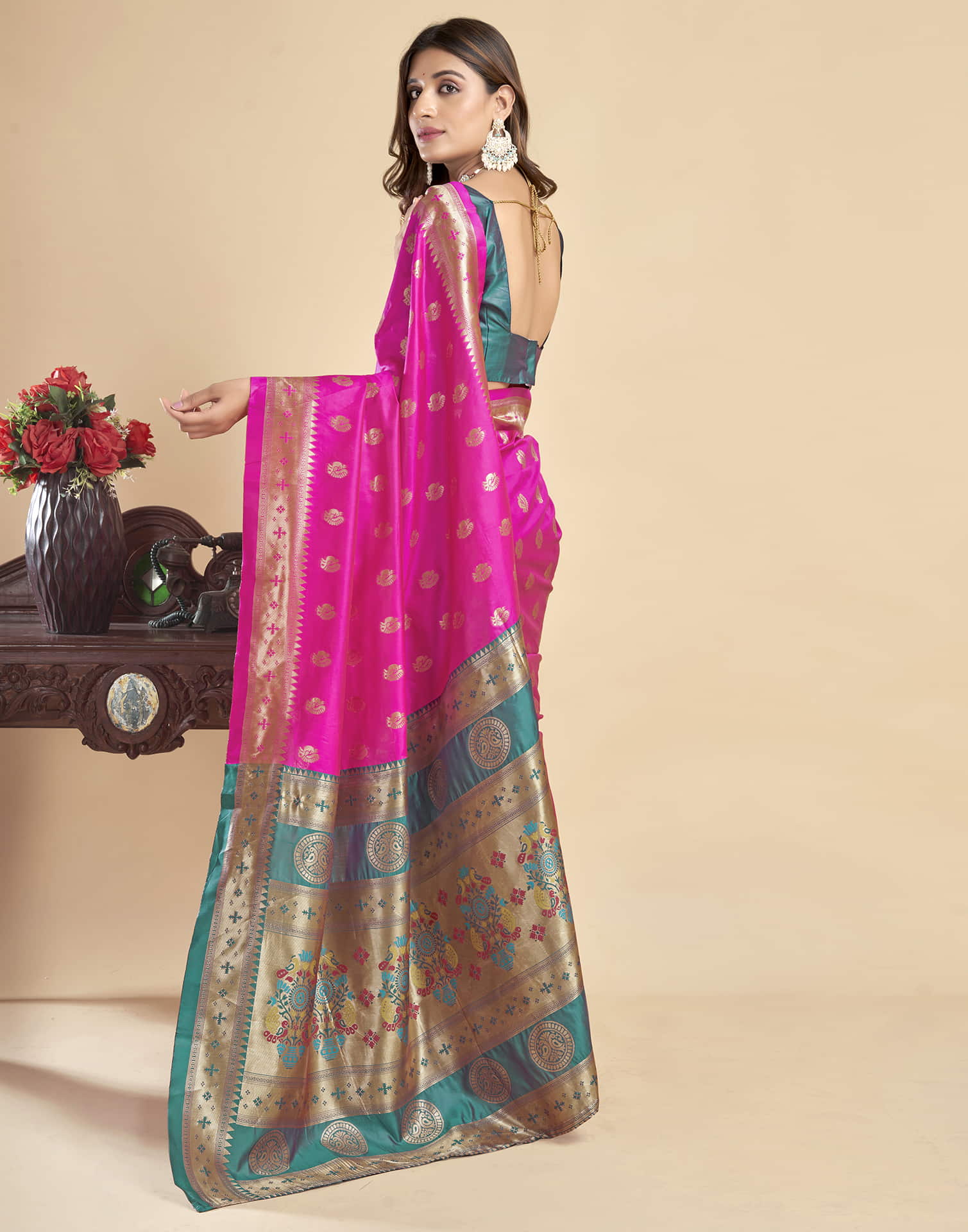 B1G1 Magenta Silk Woven Paithani Saree