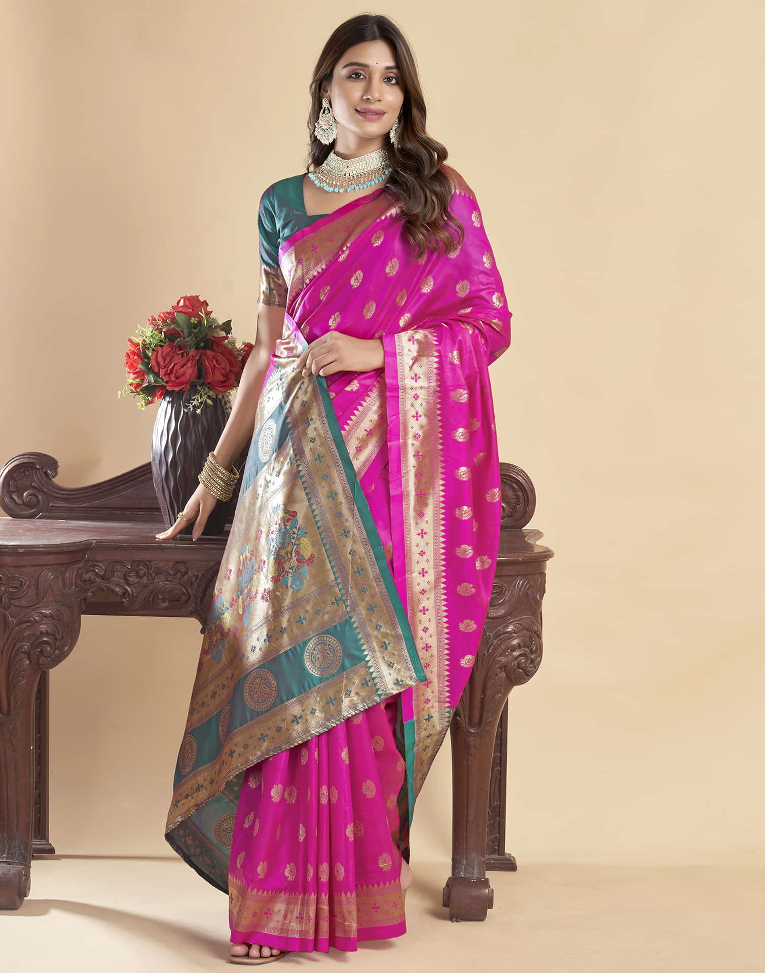 B1G1 Magenta Silk Woven Paithani Saree