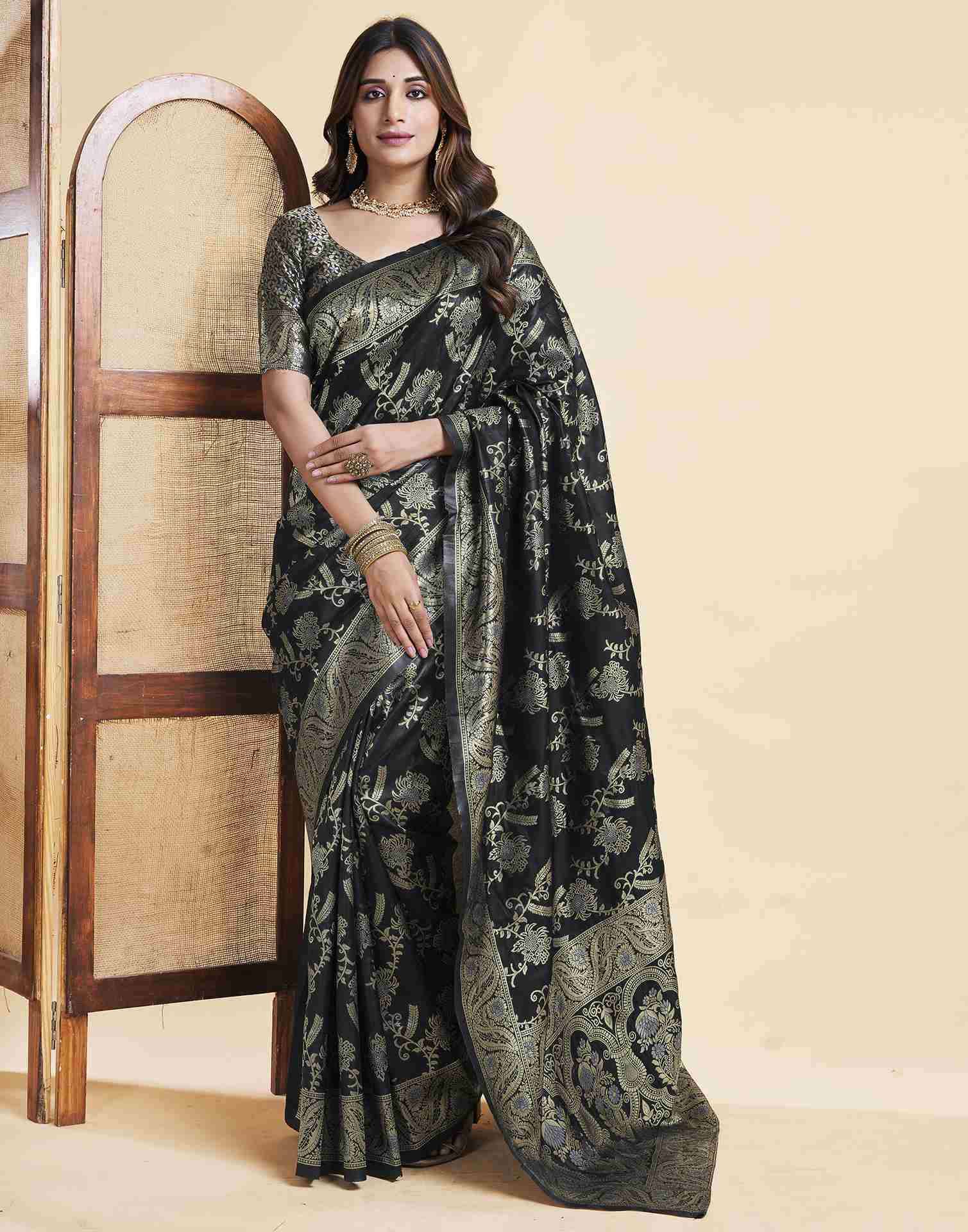 Black Floral Banarasi Silk Saree