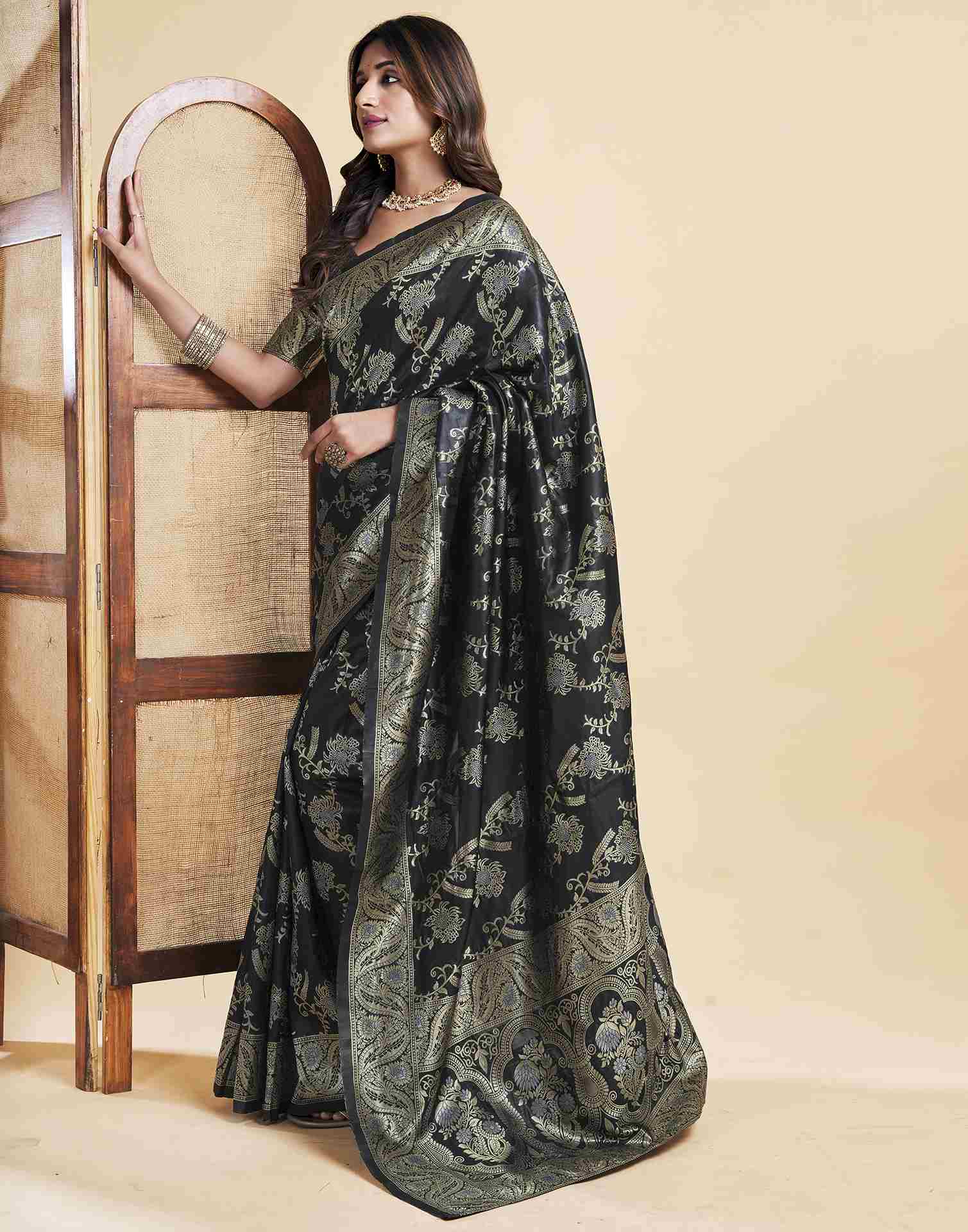 Black Floral Banarasi Silk Saree