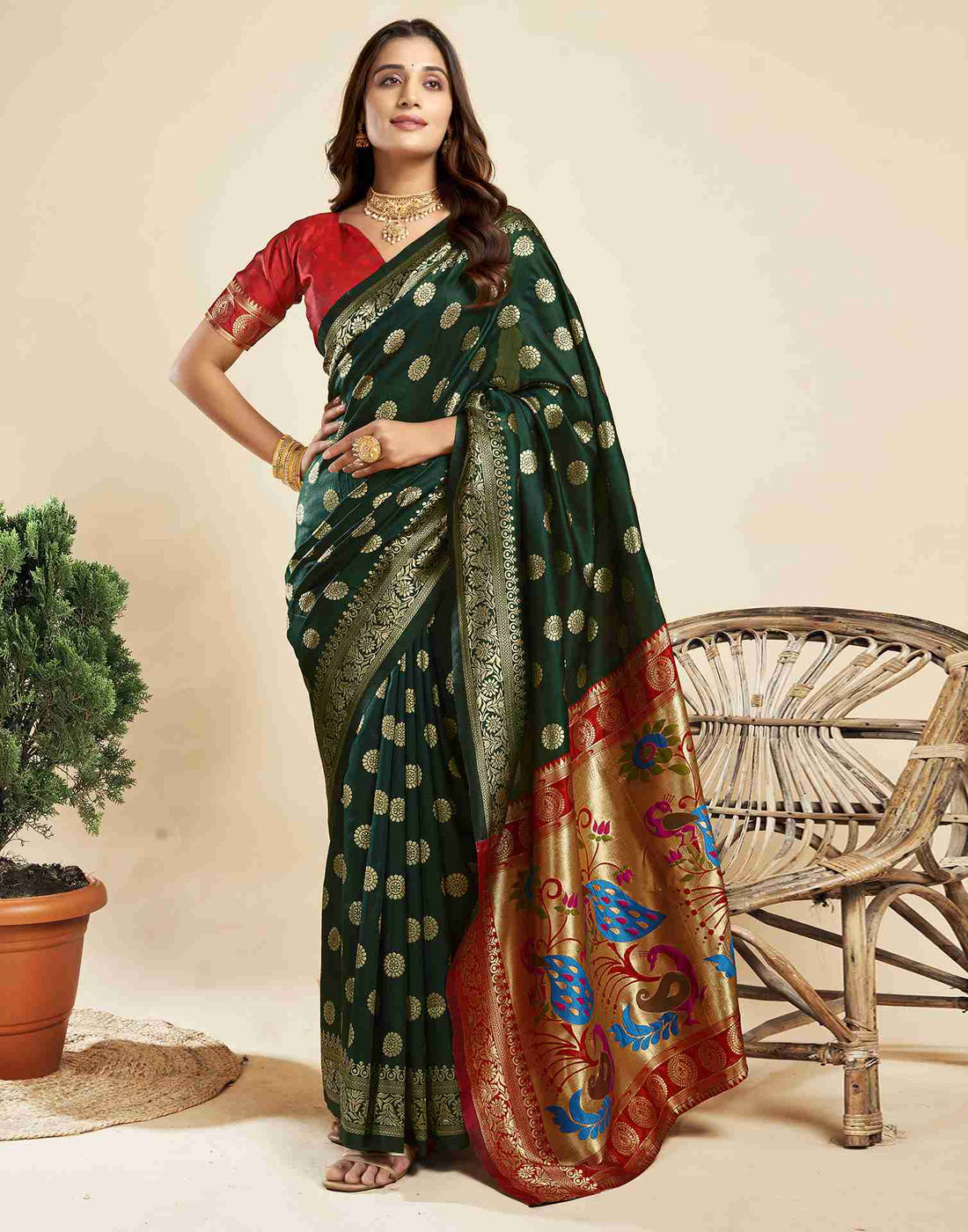 Dark Green Silk Woven Paithani Saree