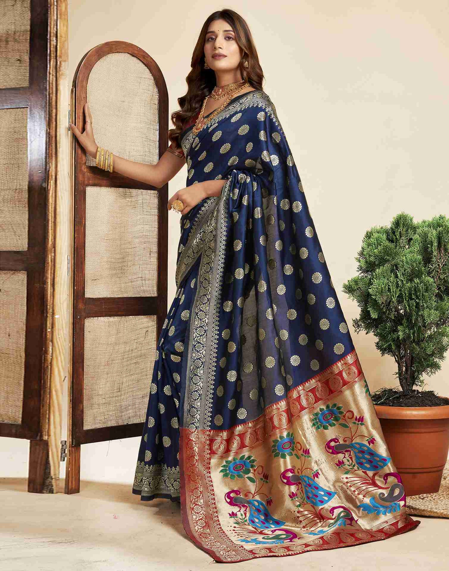 Navy Blue Silk Woven Paithani Saree