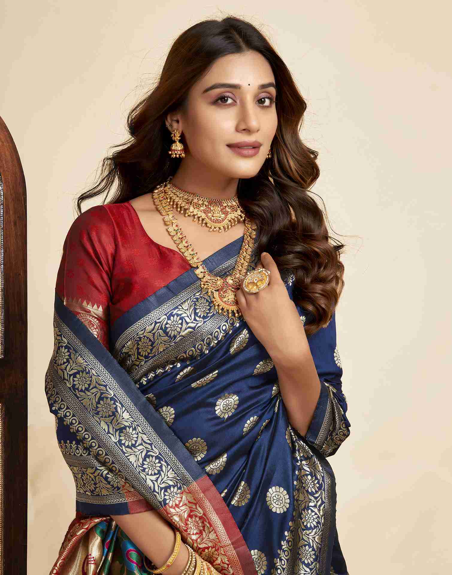 Navy Blue Silk Woven Paithani Saree