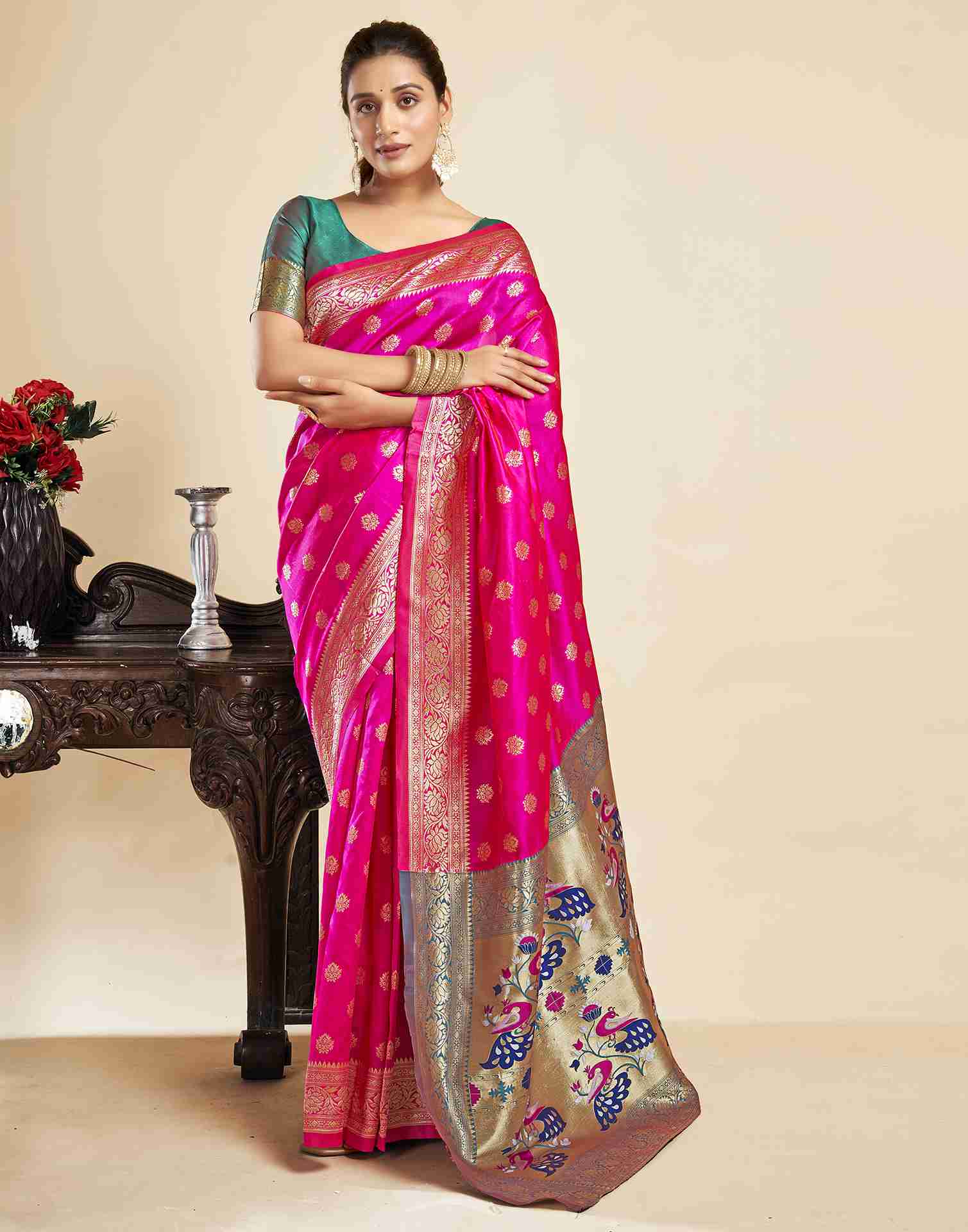 Magenta Silk Woven Paithani Saree