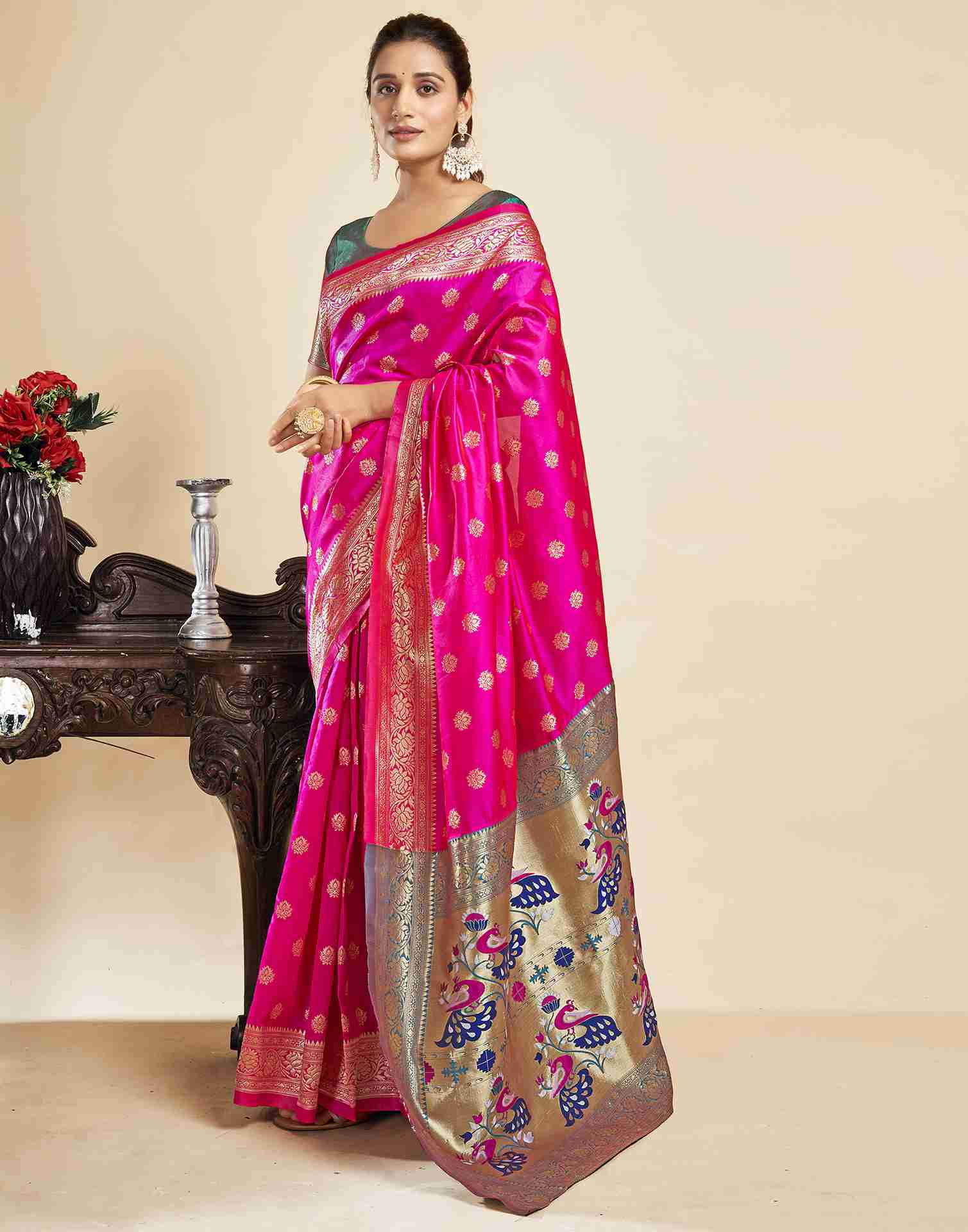 Magenta Silk Woven Paithani Saree