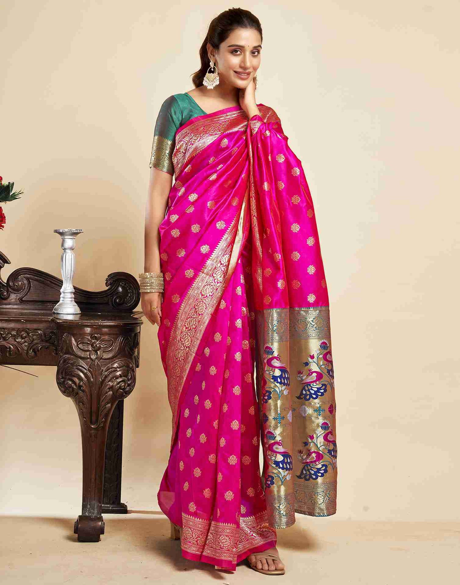 Magenta Silk Woven Paithani Saree