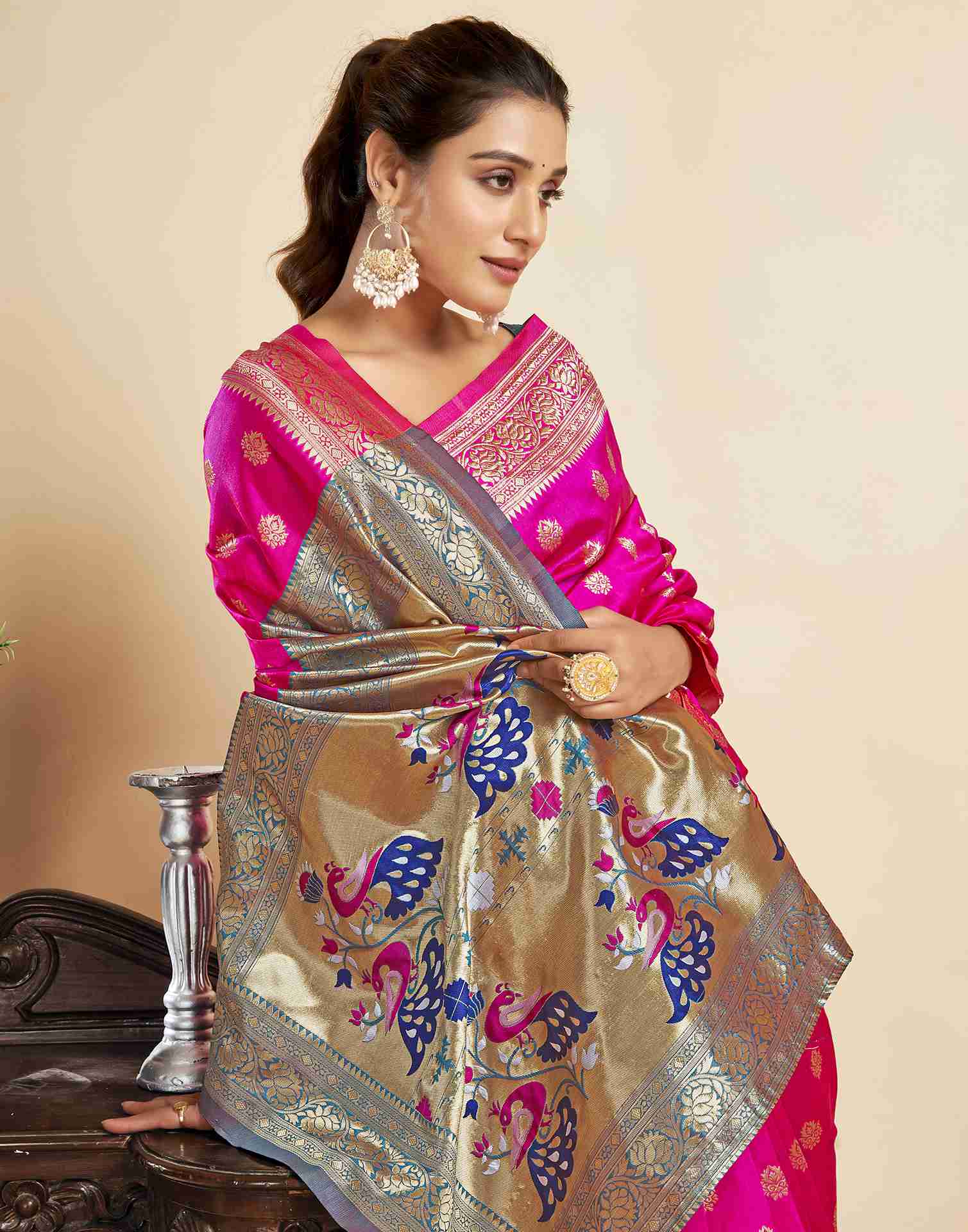 Magenta Silk Woven Paithani Saree