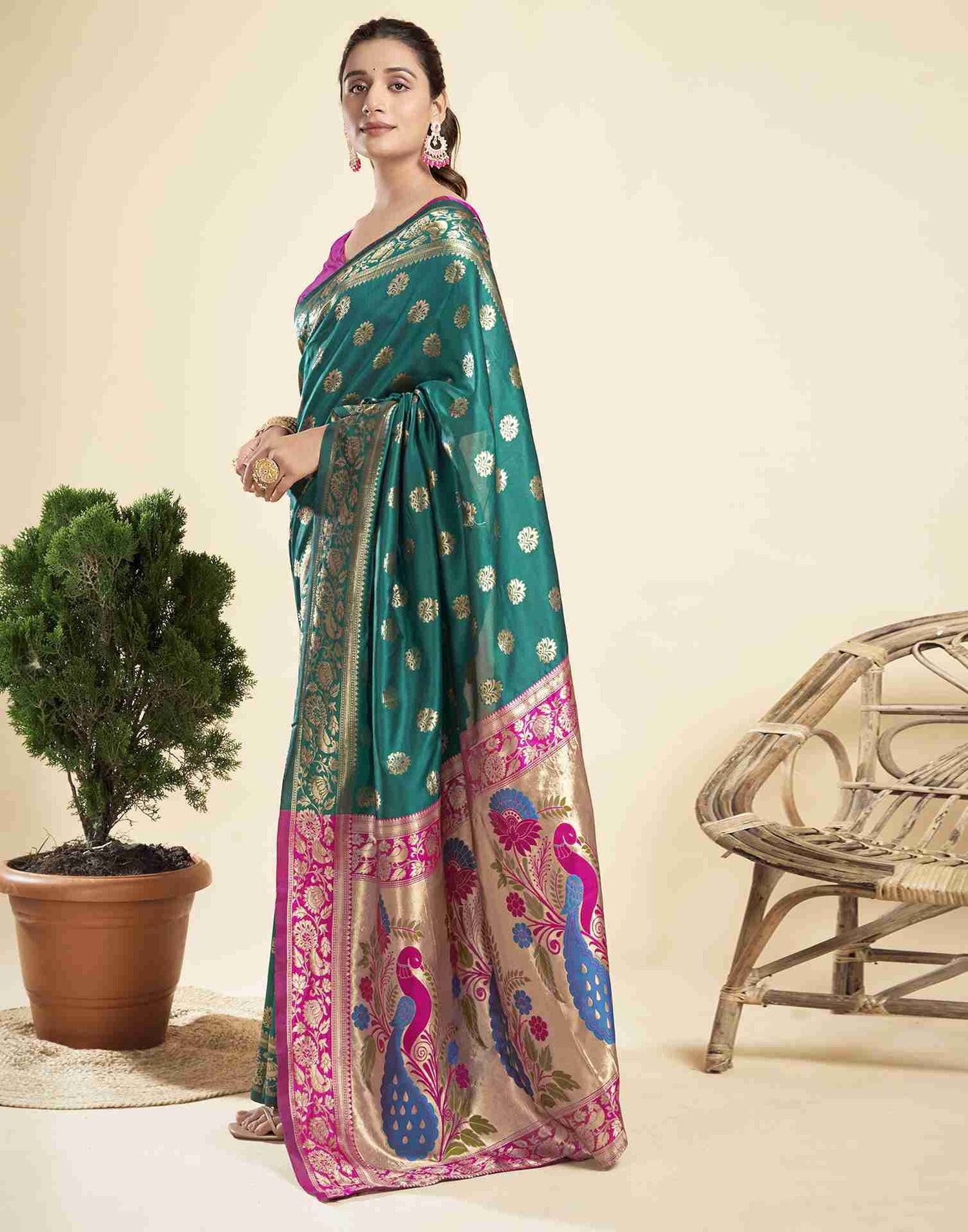 Teal Green Silk Woven Paithani Saree