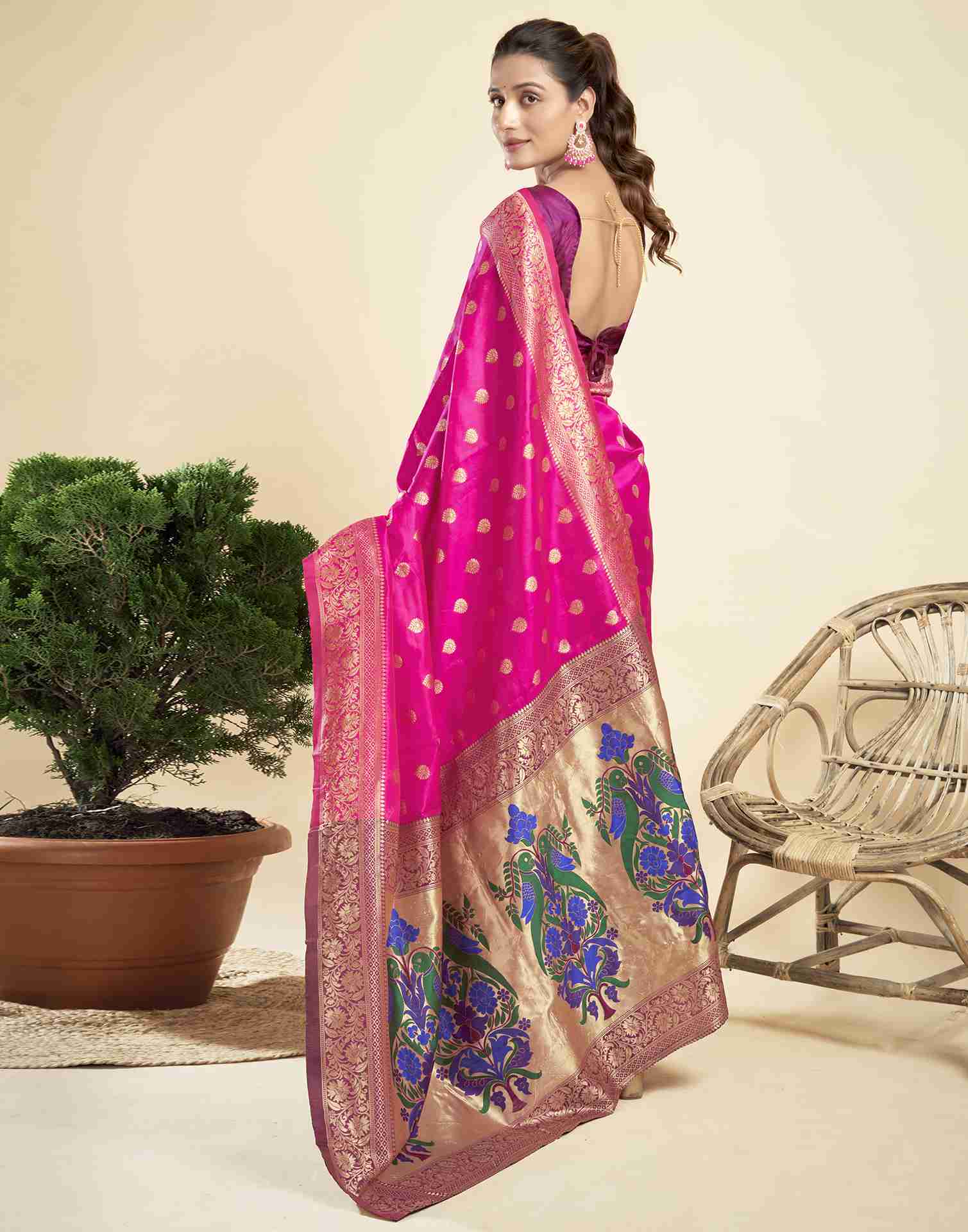 Magenta Silk Woven Paithani Saree