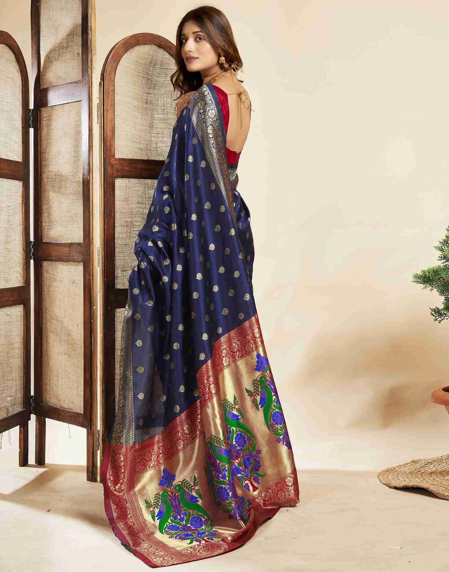 Navy Blue Silk Woven Paithani Saree