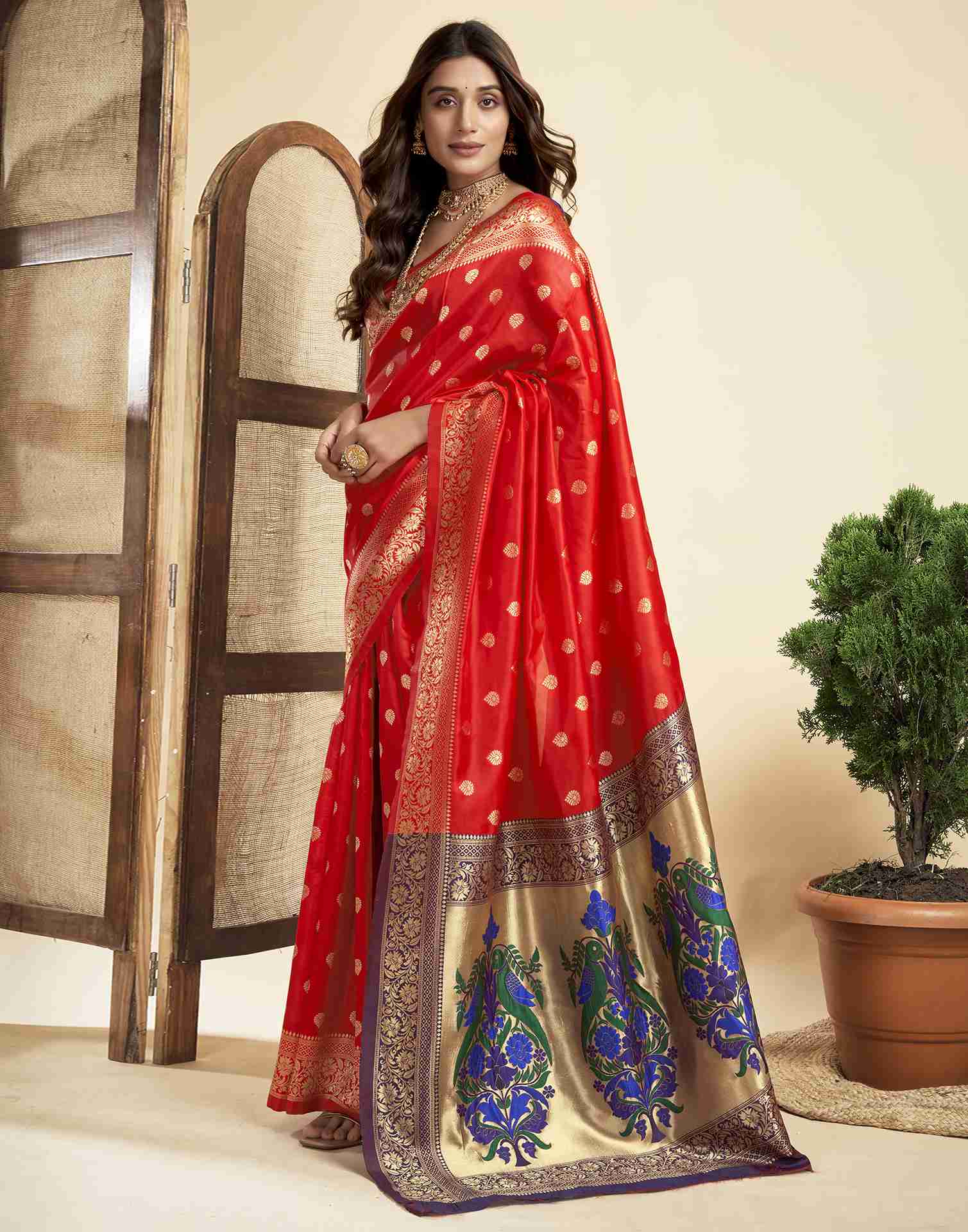 Red Silk Woven Paithani Saree