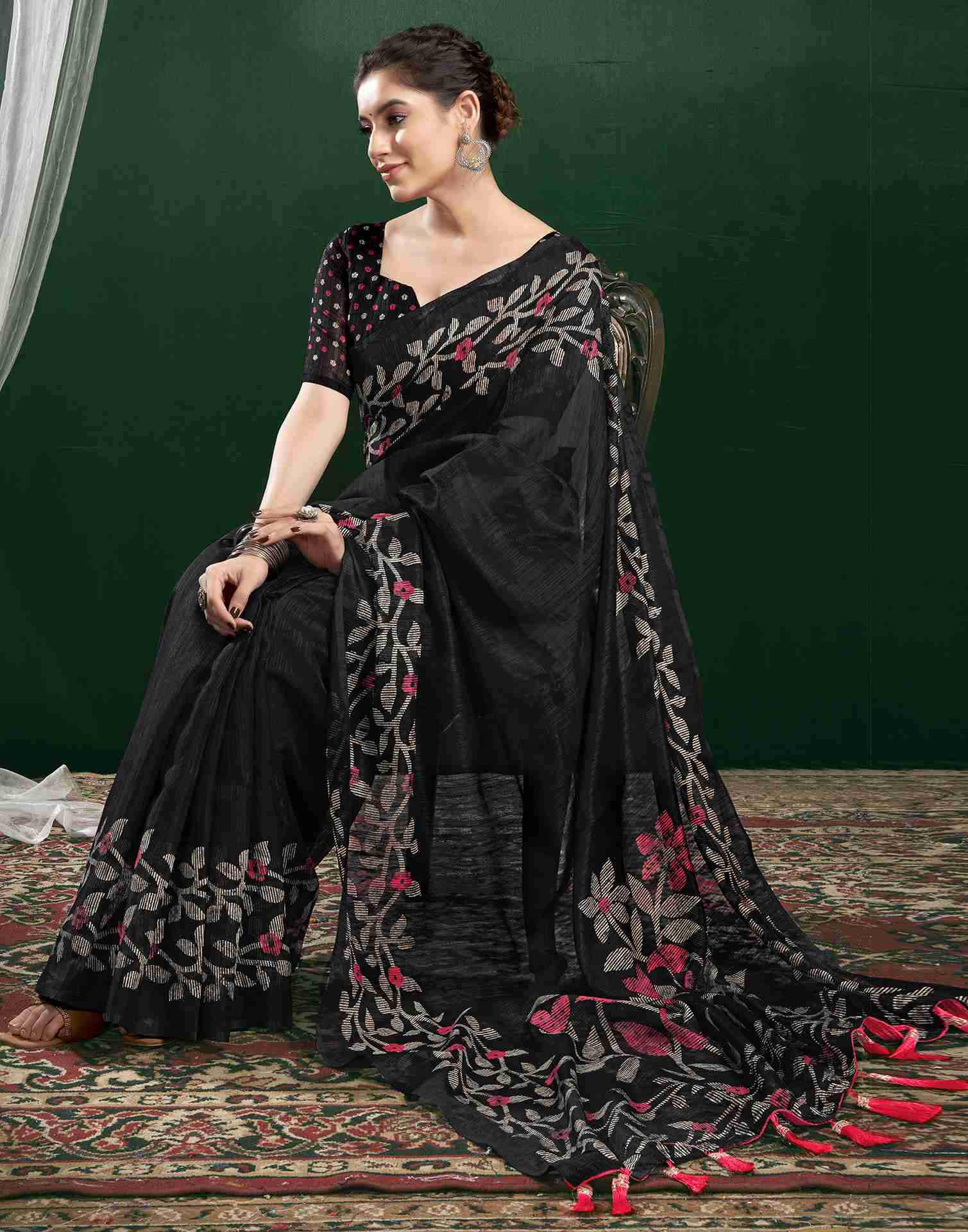 Black Cotton Woven Printed Saree