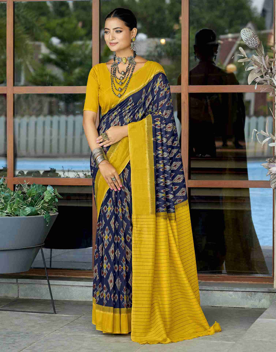 Navy Blue Cotton Geometric Printed Saree