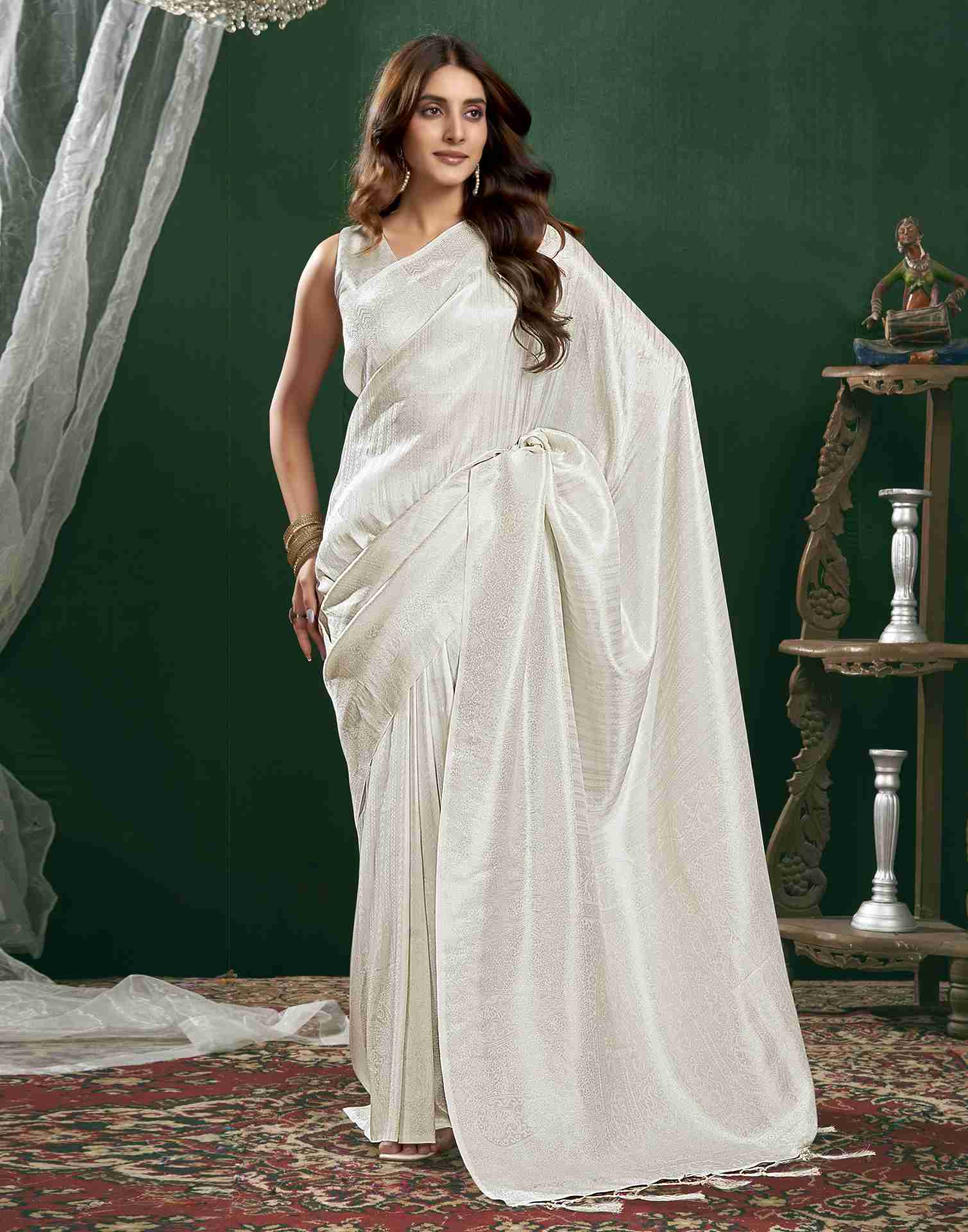 White Silk Woven Kanjivaram Saree