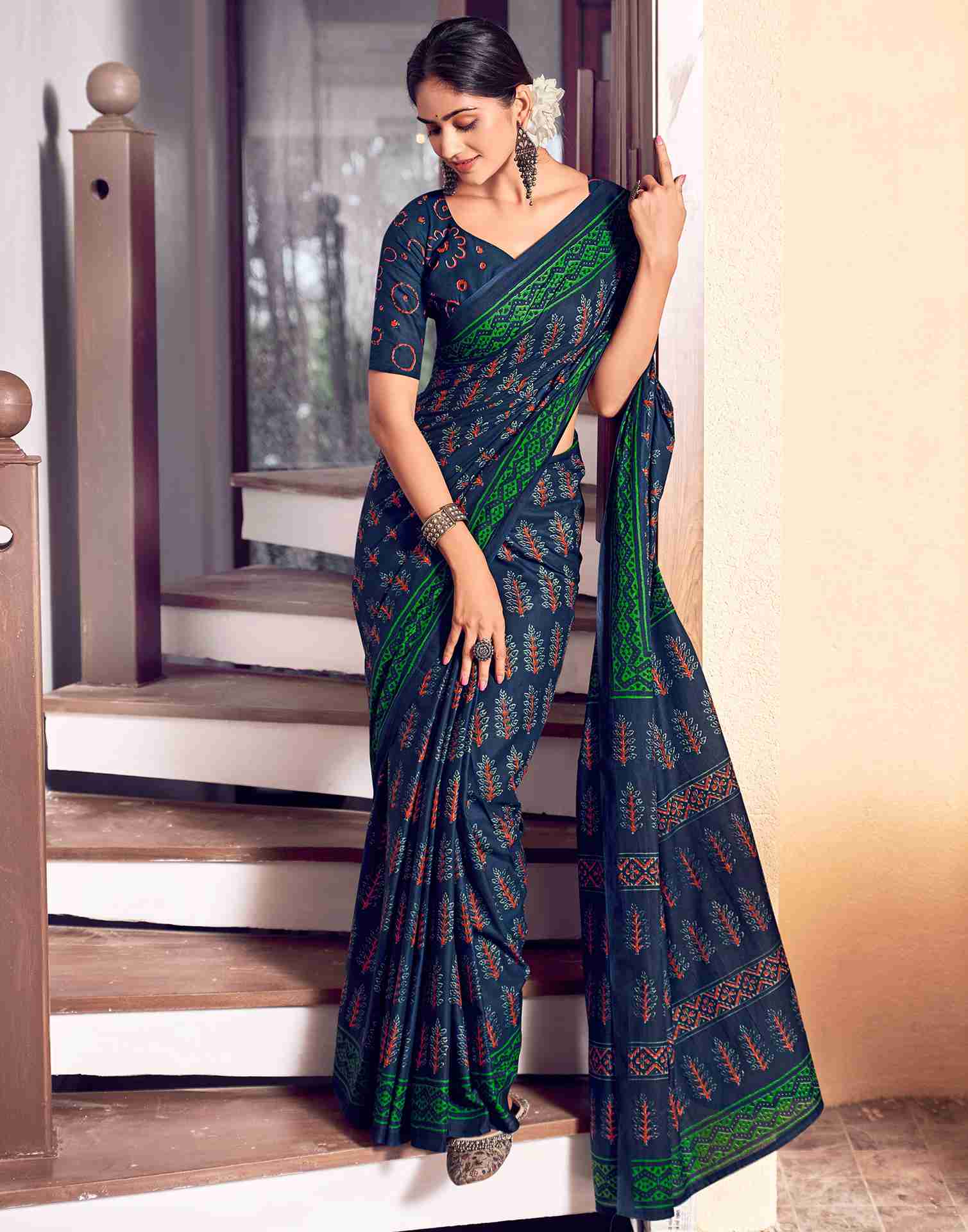 Navy Blue Cotton Printed Saree