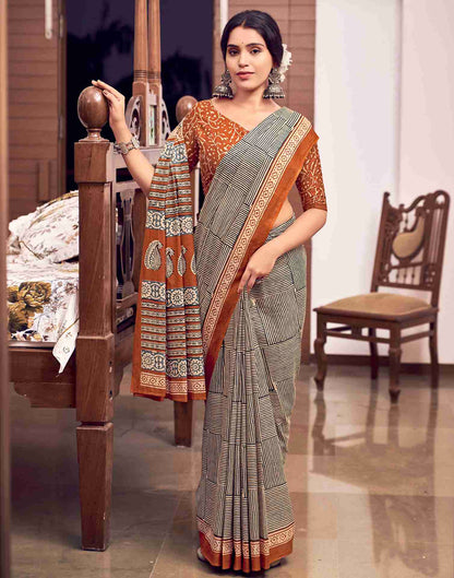 Chestnut Brown Cotton Geometric Printed Saree