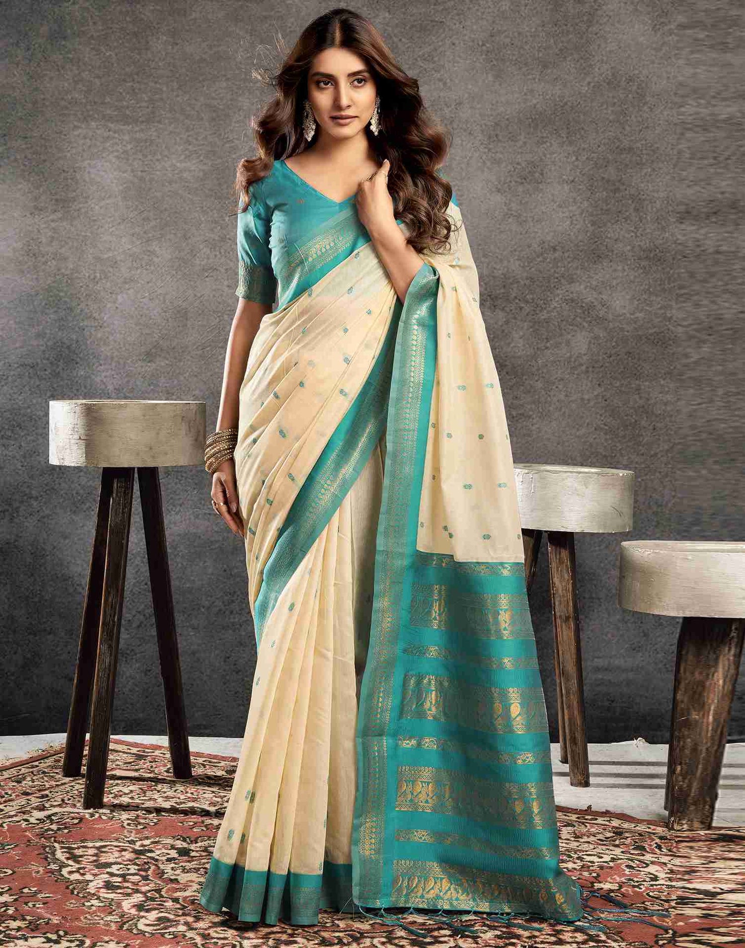 Cream Cotton Woven Saree