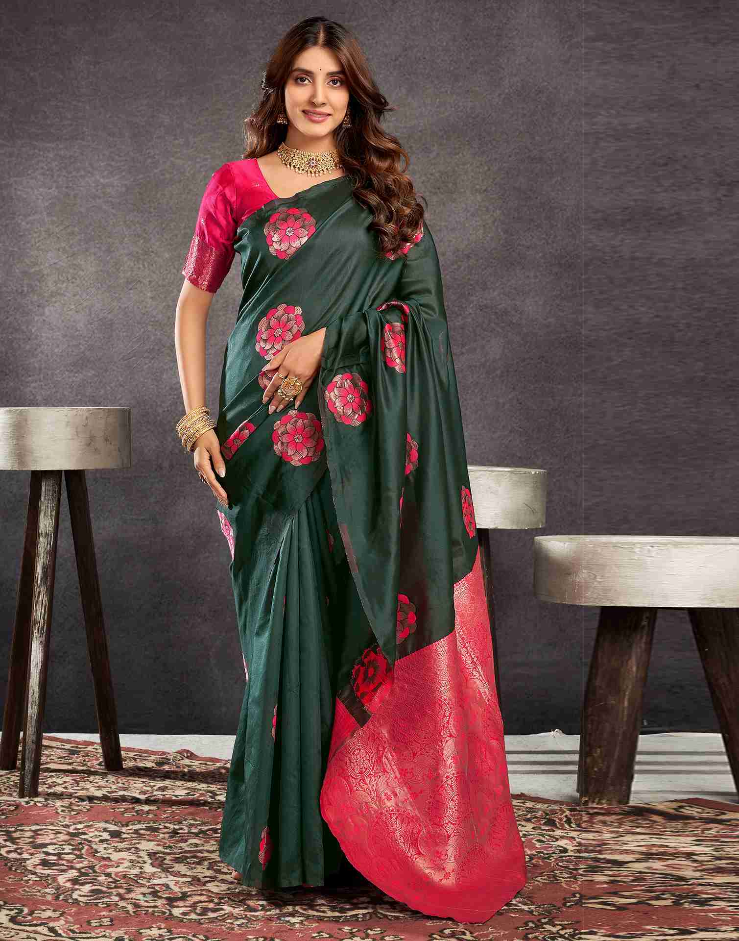 Dark Green Silk Woven Weaving Saree