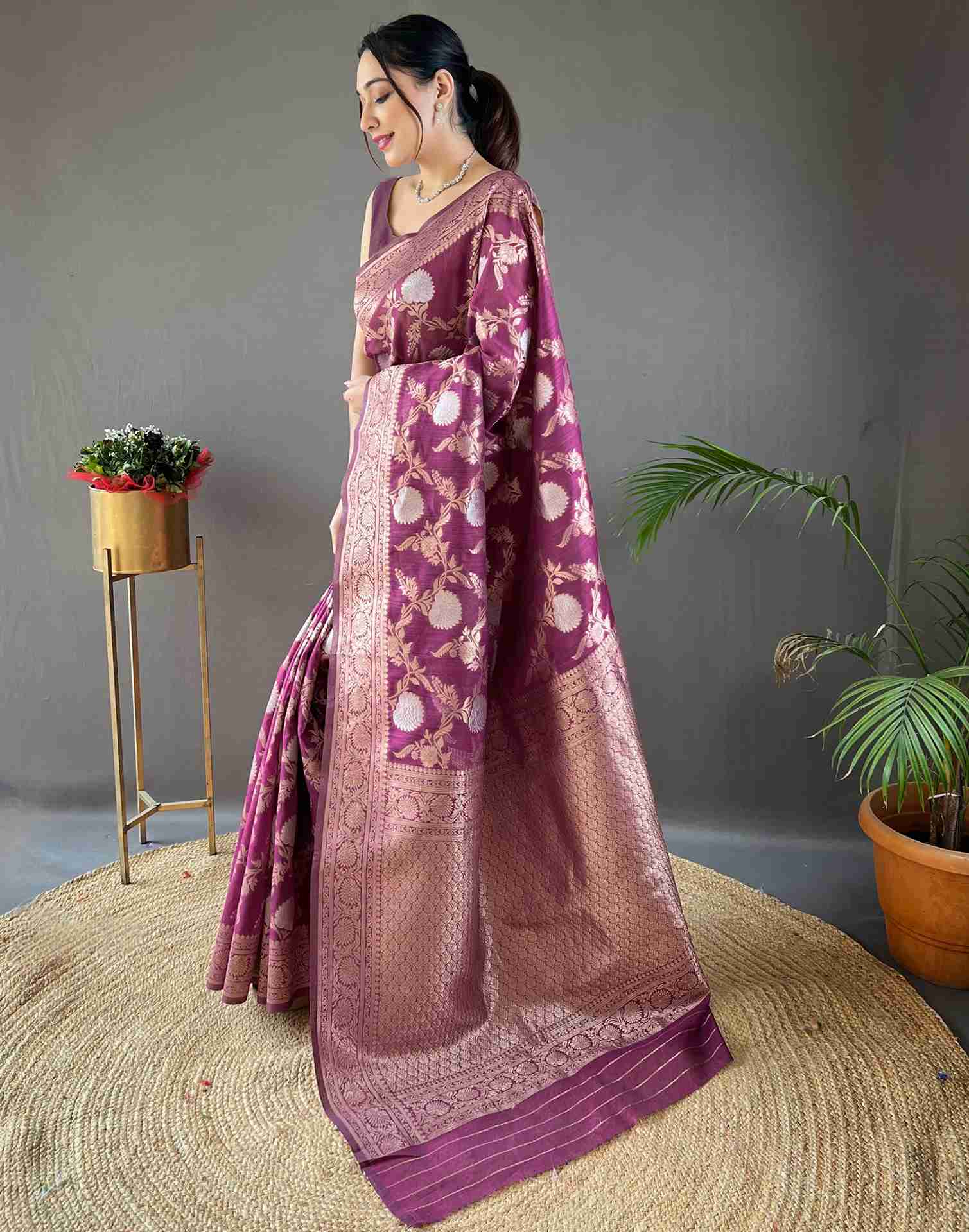 Dark Magenta Woven Banarasi Silk Saree