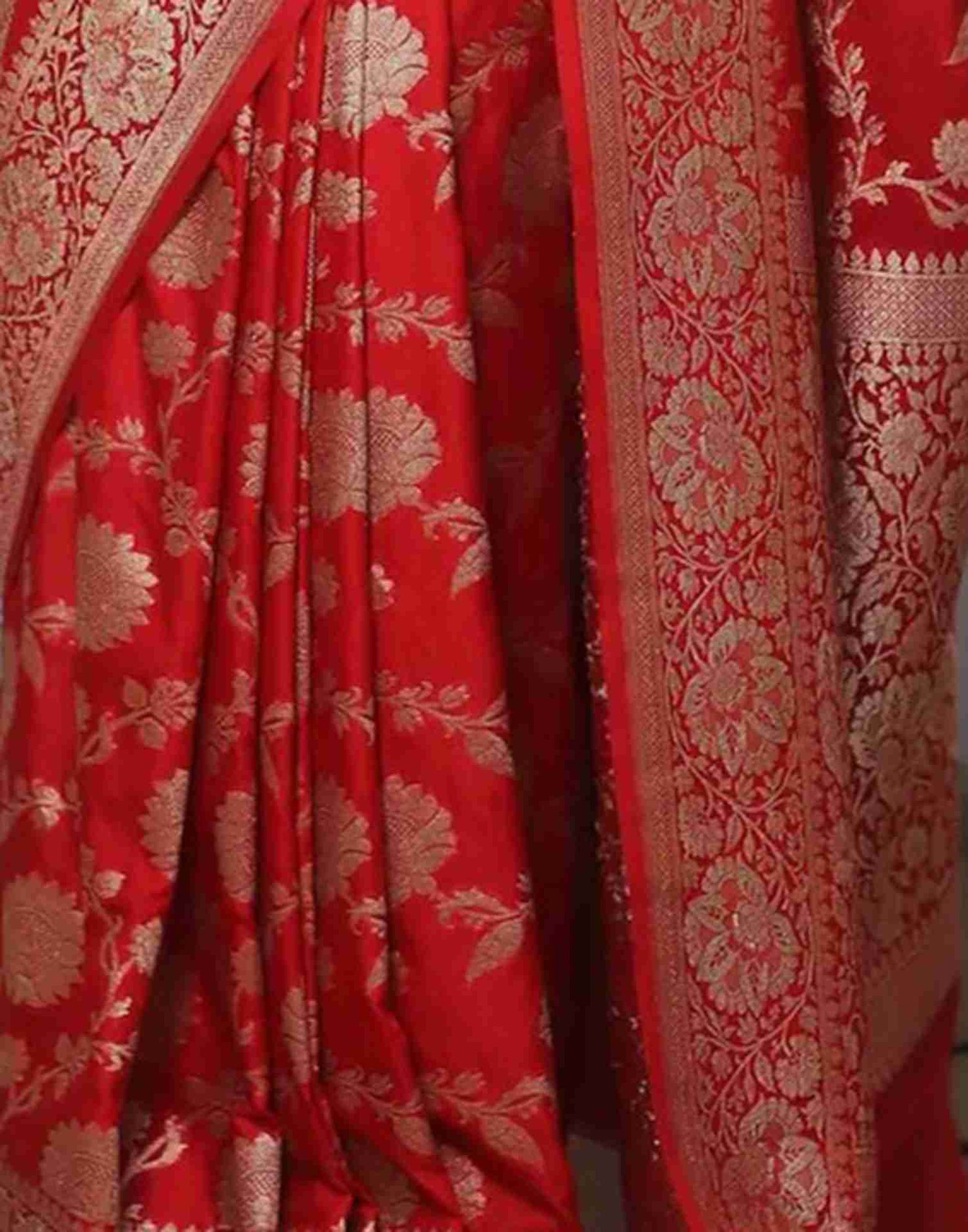 Red Floral Banarasi Silk Saree