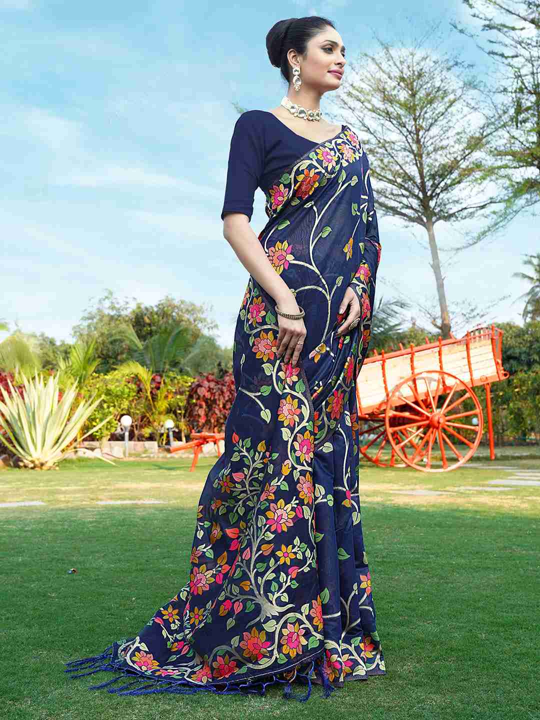 Navy Blue Chanderi Woven Printed Saree