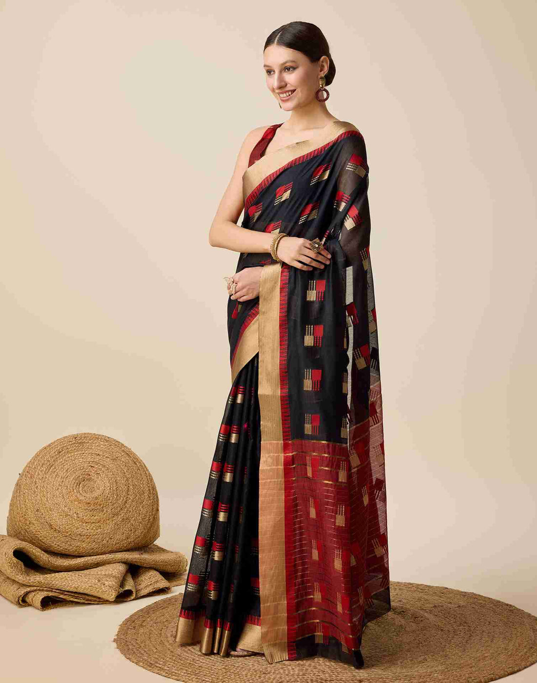 Black Cotton Woven Weaving Saree