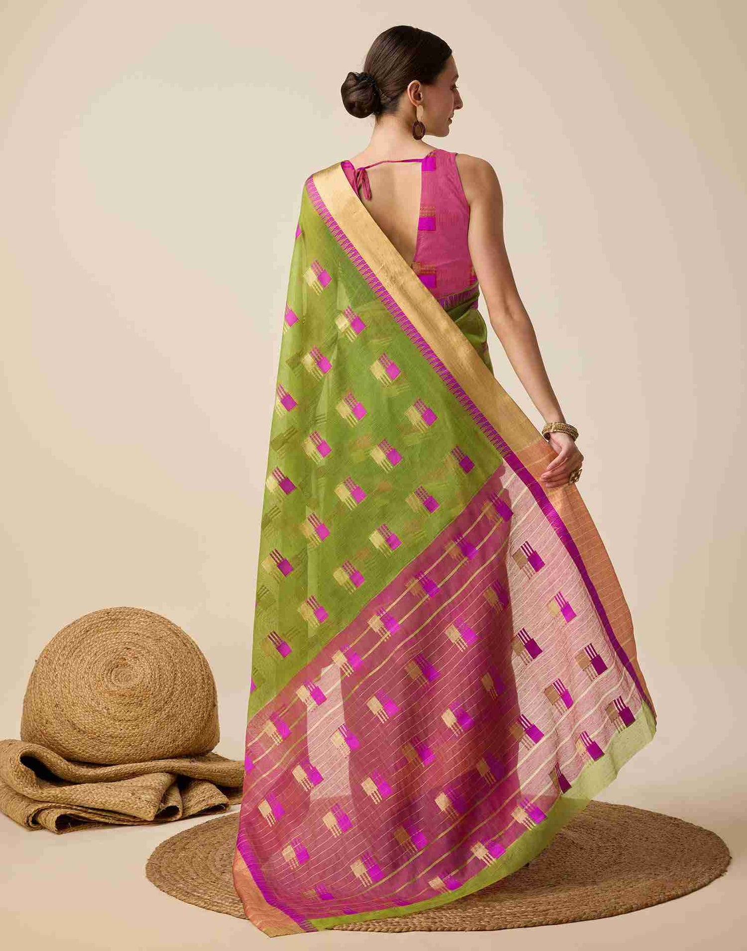 Green Cotton Woven Weaving Saree