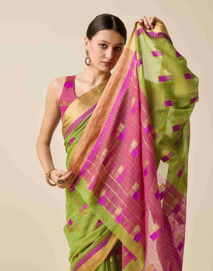 Green Cotton Woven Weaving Saree