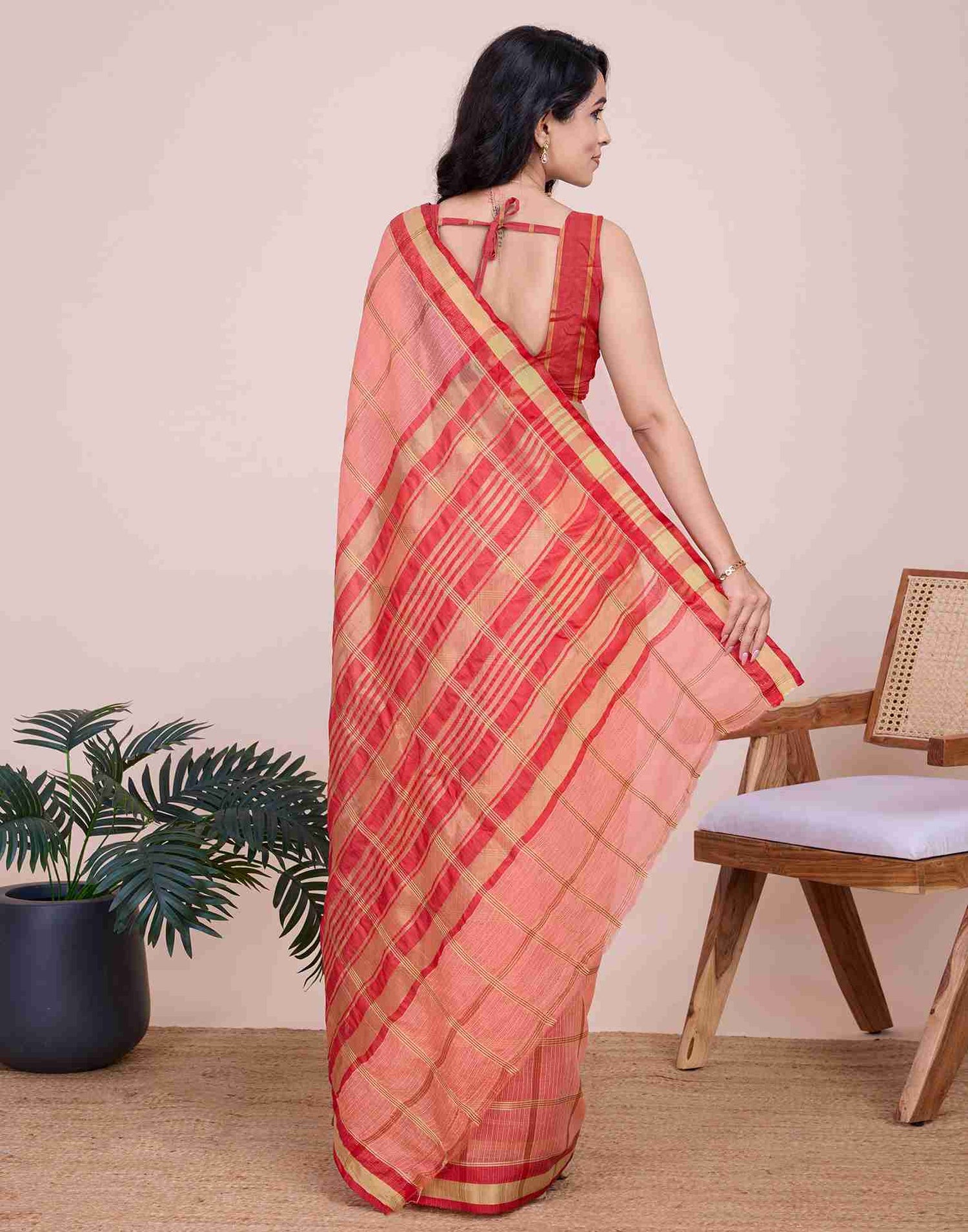 Peach Pink Silk Woven Kota Doria Saree