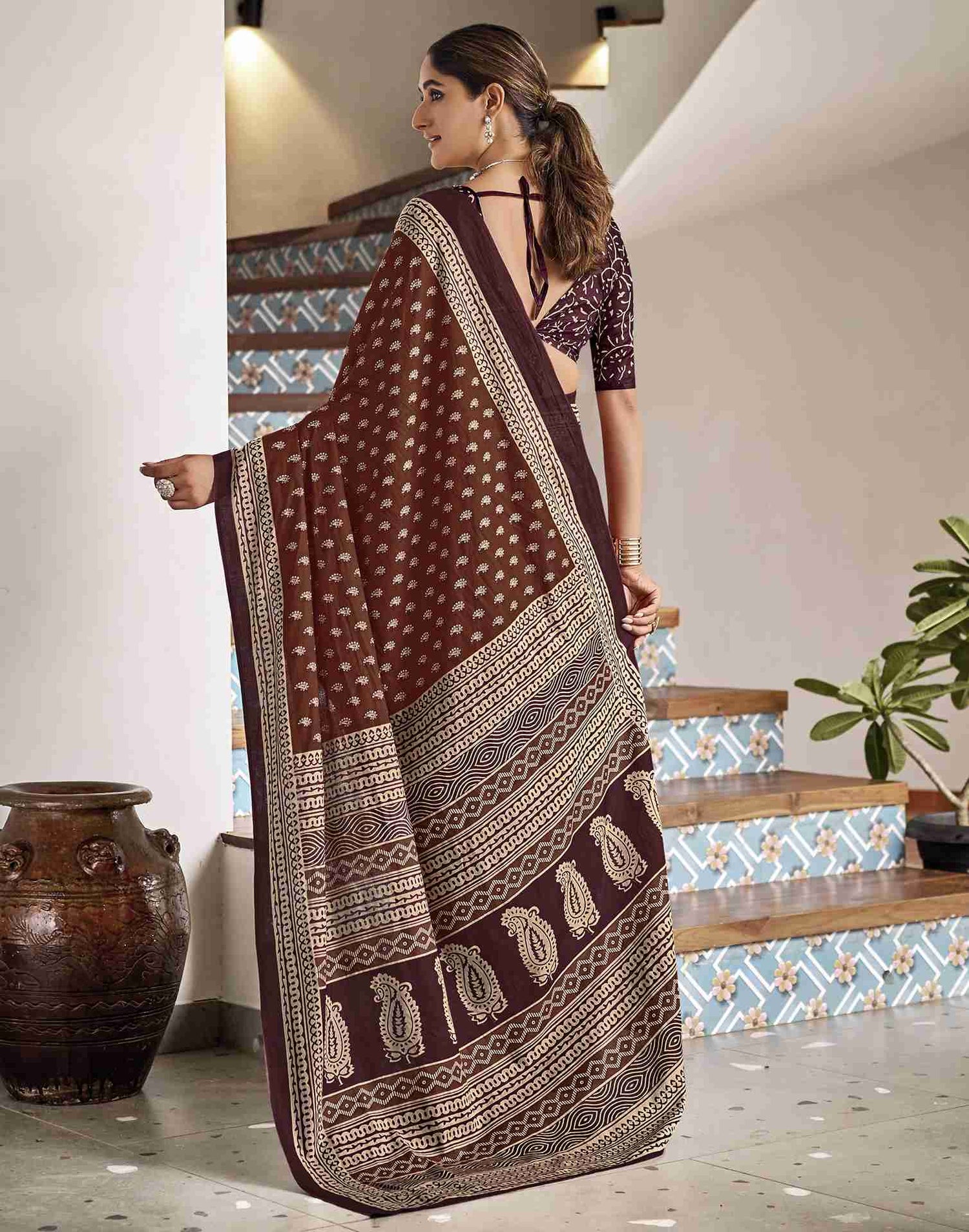 Brown Cotton Printed Saree