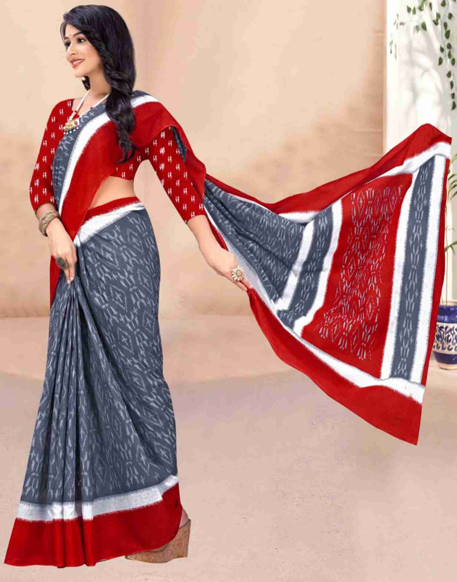 Grey Cotton Geometric Printed Saree