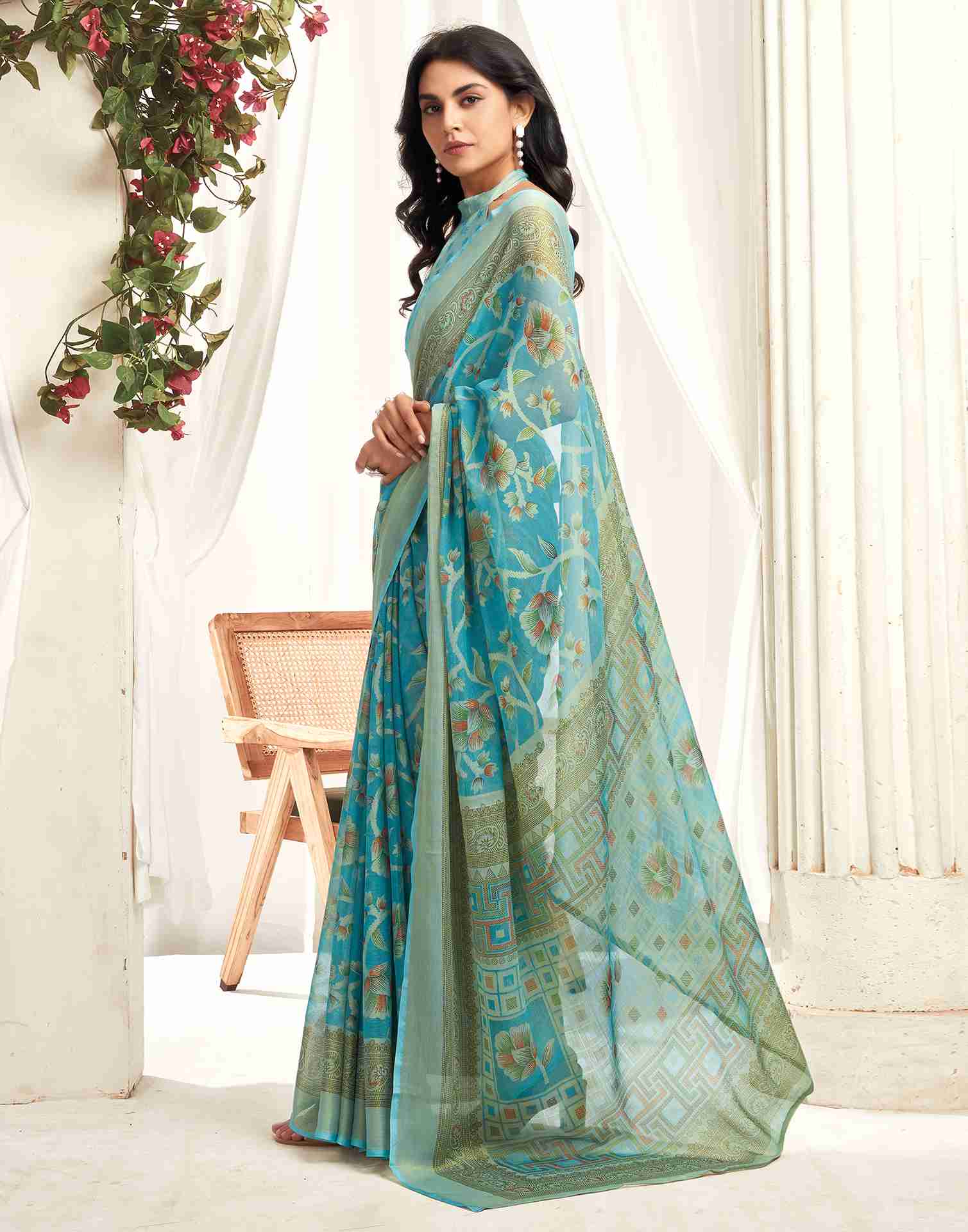 Blue Chiffon Woven Printed Saree