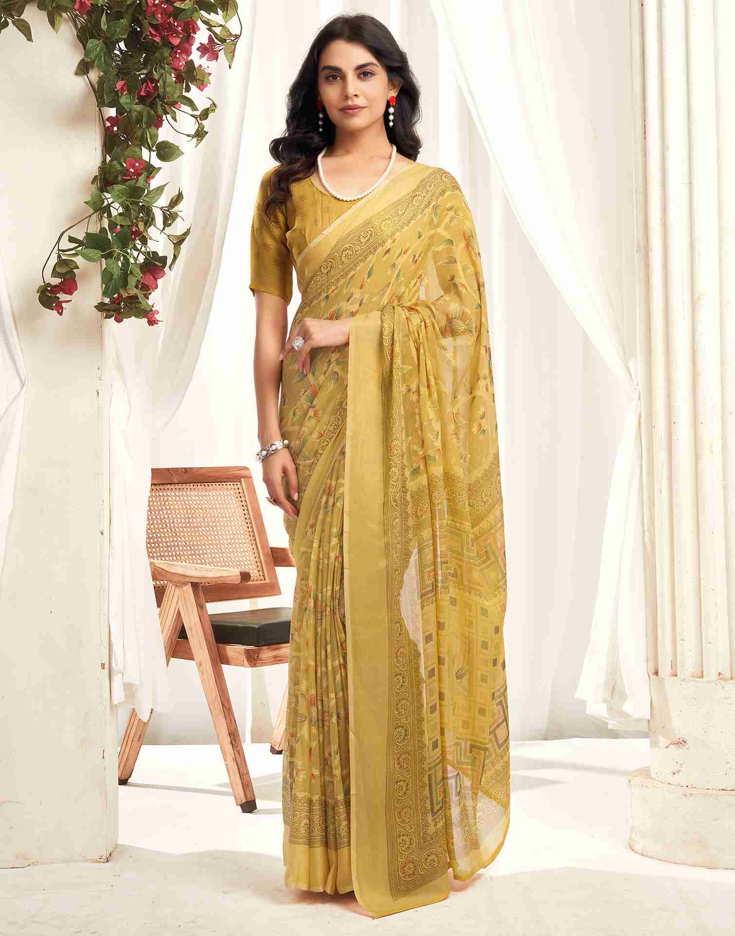 Pastel Yellow Chiffon Woven Printed Saree