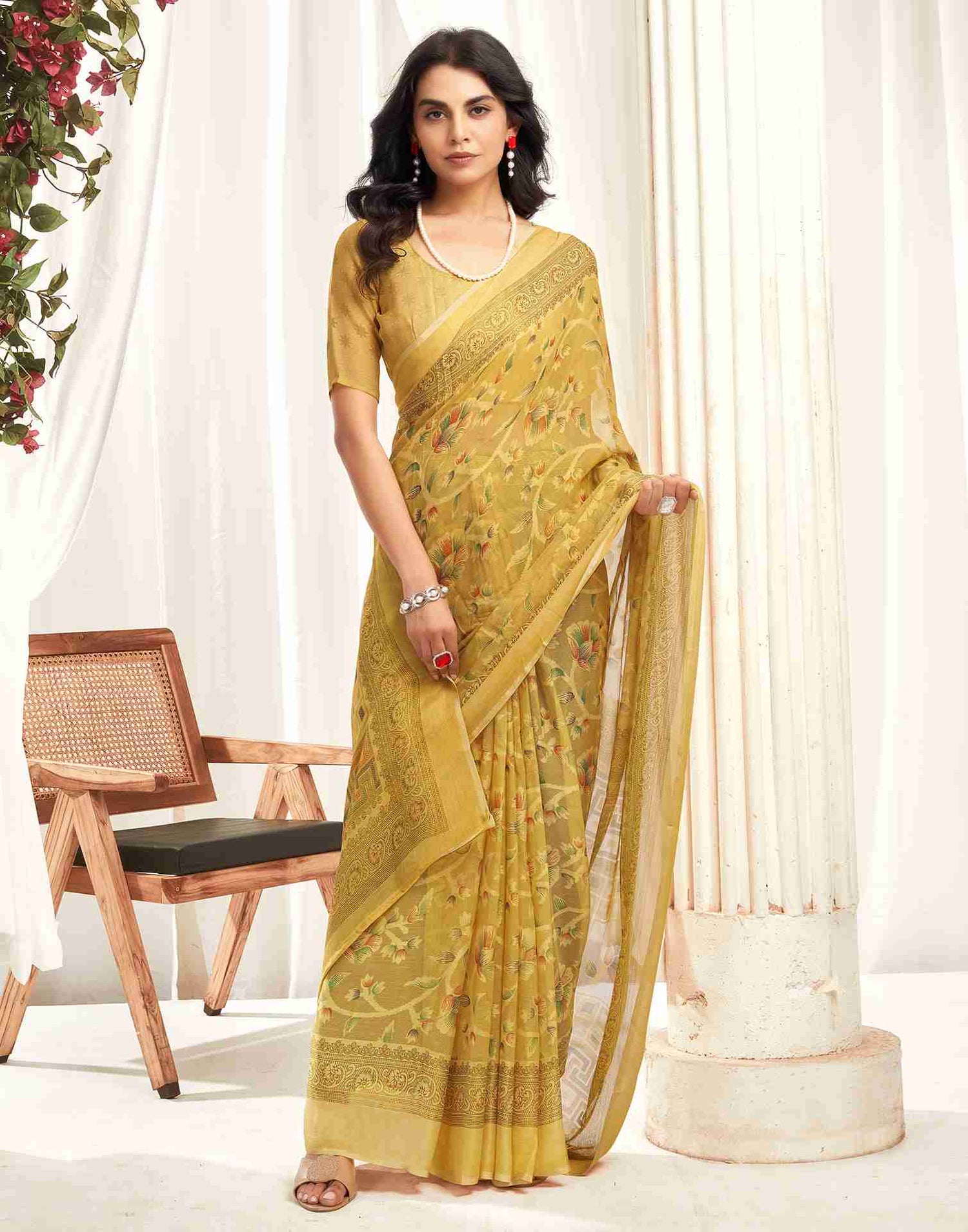 Pastel Yellow Chiffon Woven Printed Saree