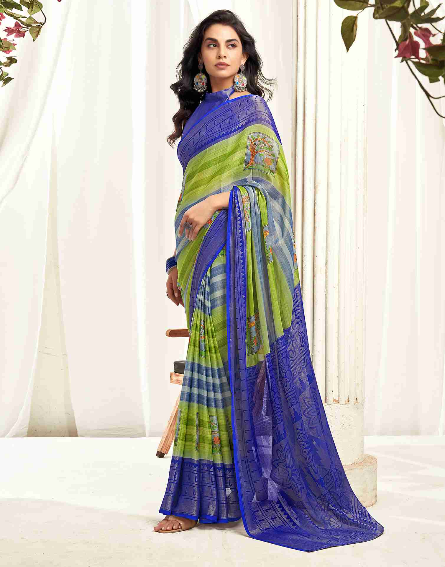 Green Chiffon Woven Printed Saree