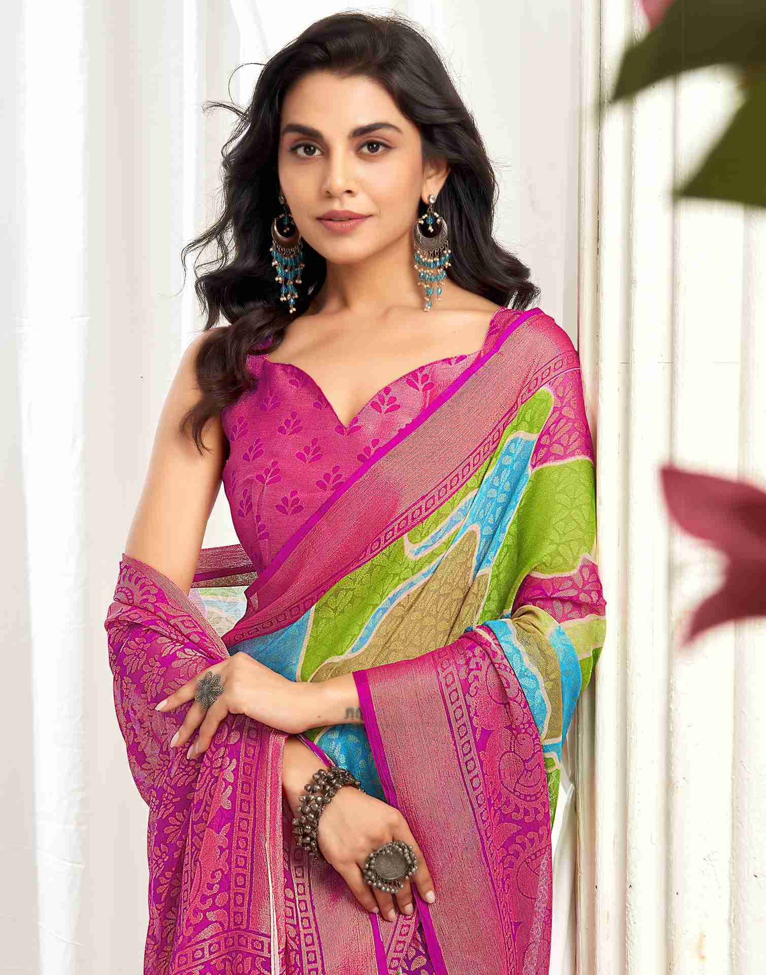 Rani Pink Chiffon Woven Printed Saree