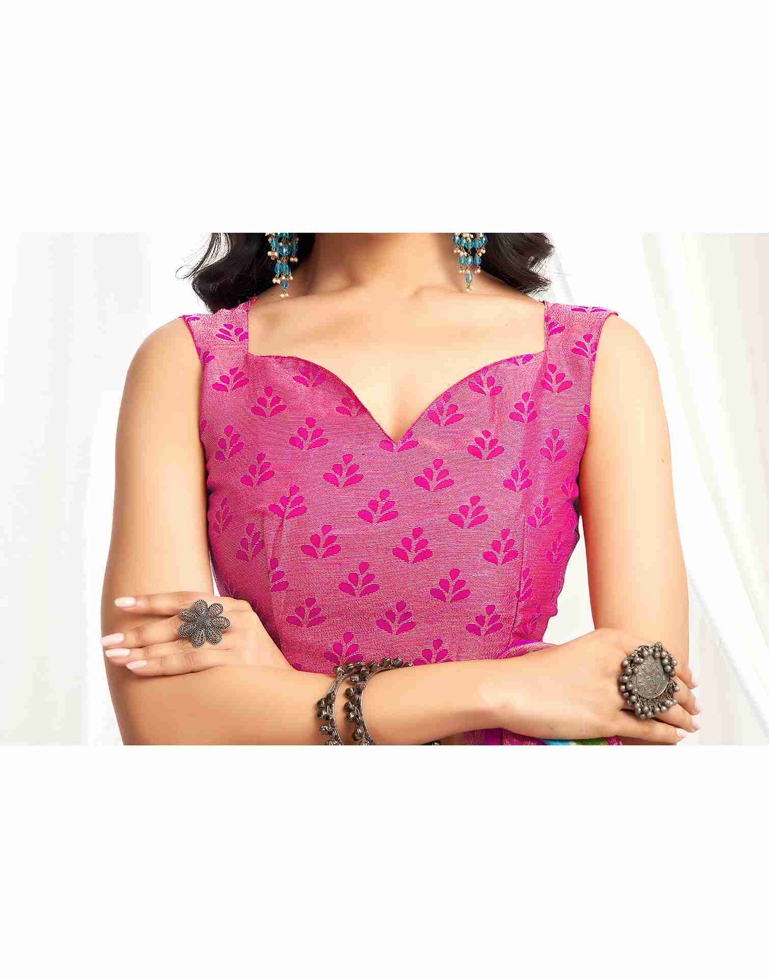 Rani Pink Chiffon Woven Printed Saree