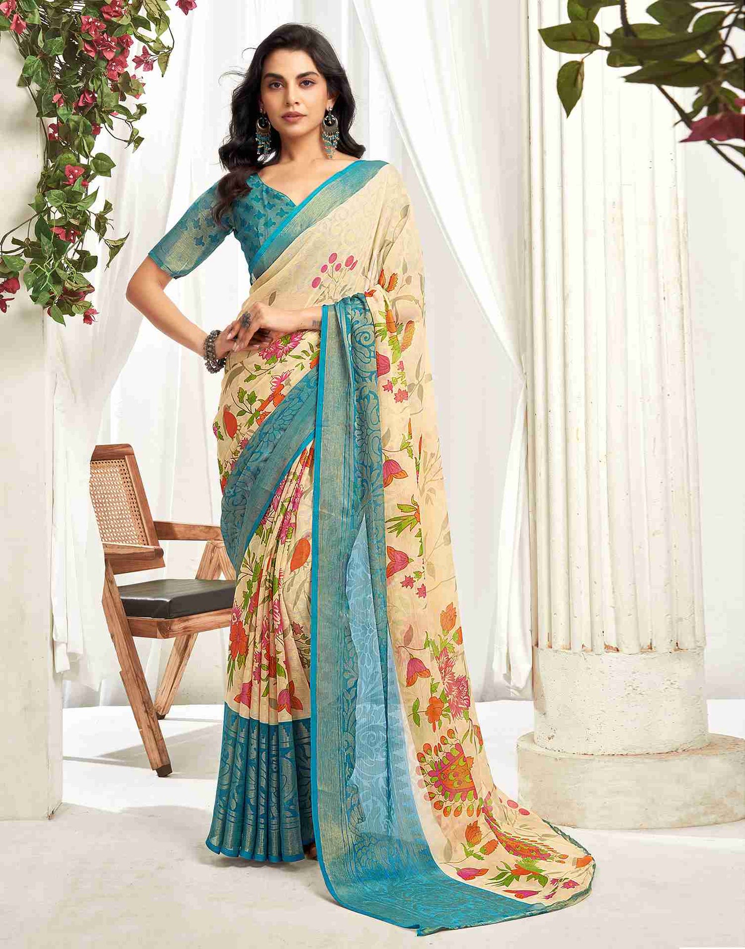 Cream Chiffon Woven Printed Saree